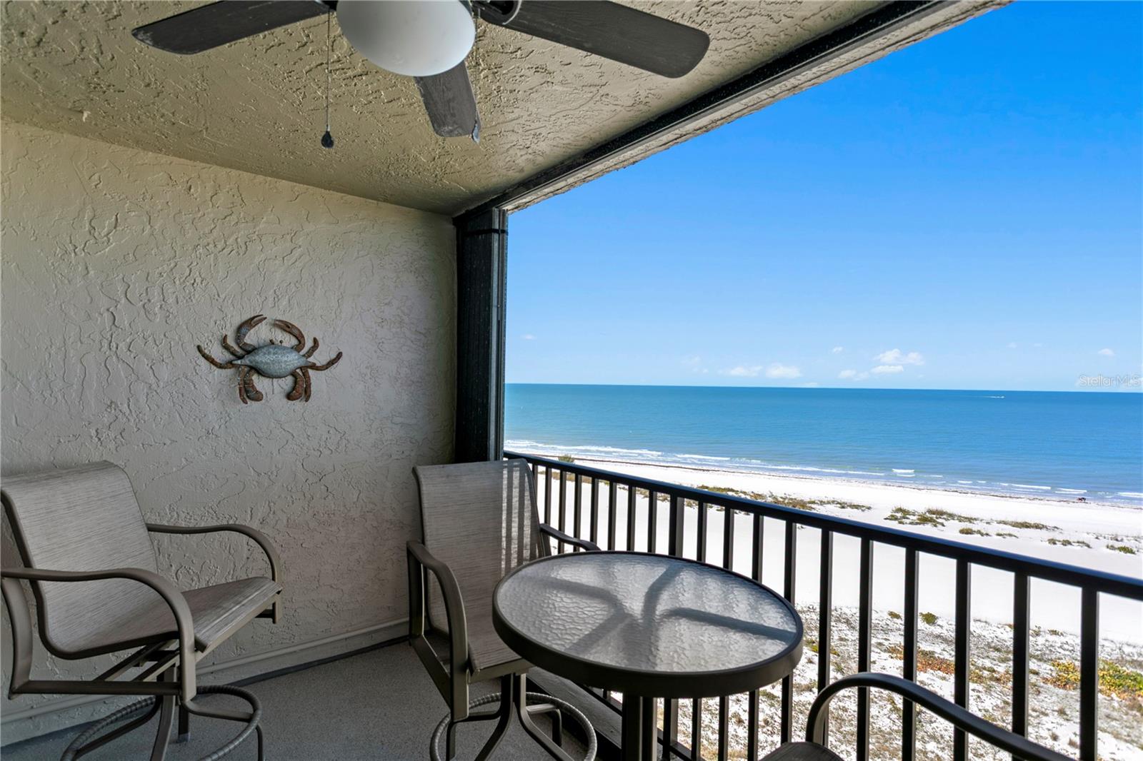 1290 Gulf Blvd #1002 Property Photo 9