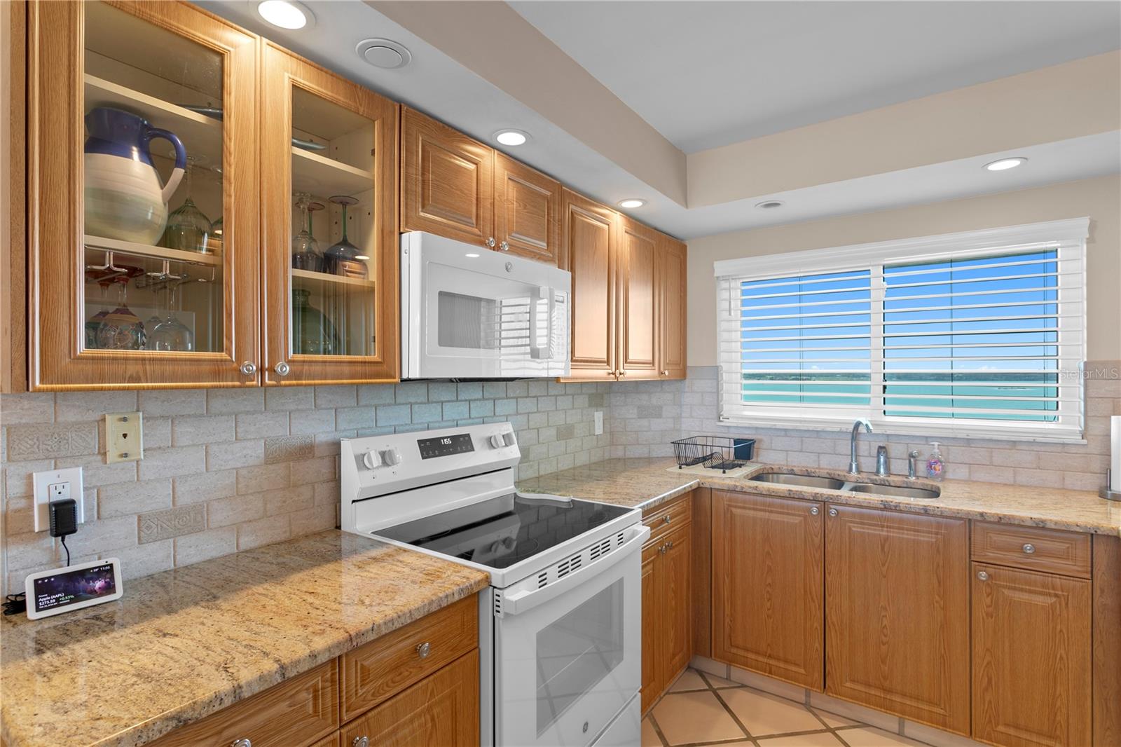 1290 Gulf Blvd #1002 Property Photo 16