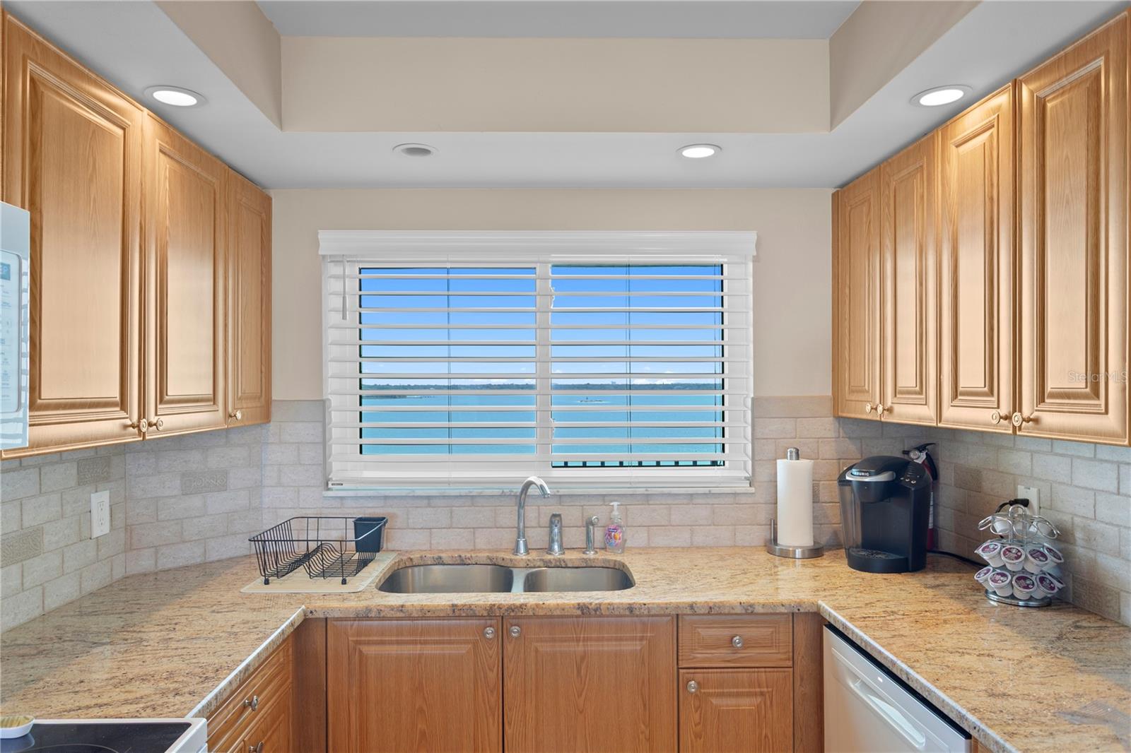 1290 Gulf Blvd #1002 Property Photo 17