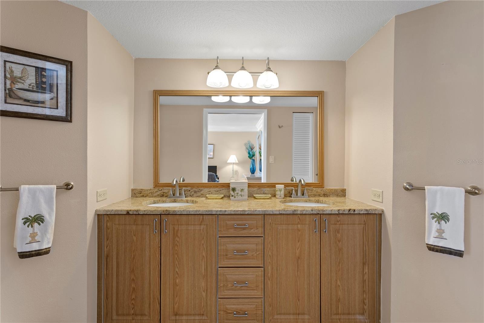 1290 Gulf Blvd #1002 Property Photo 25