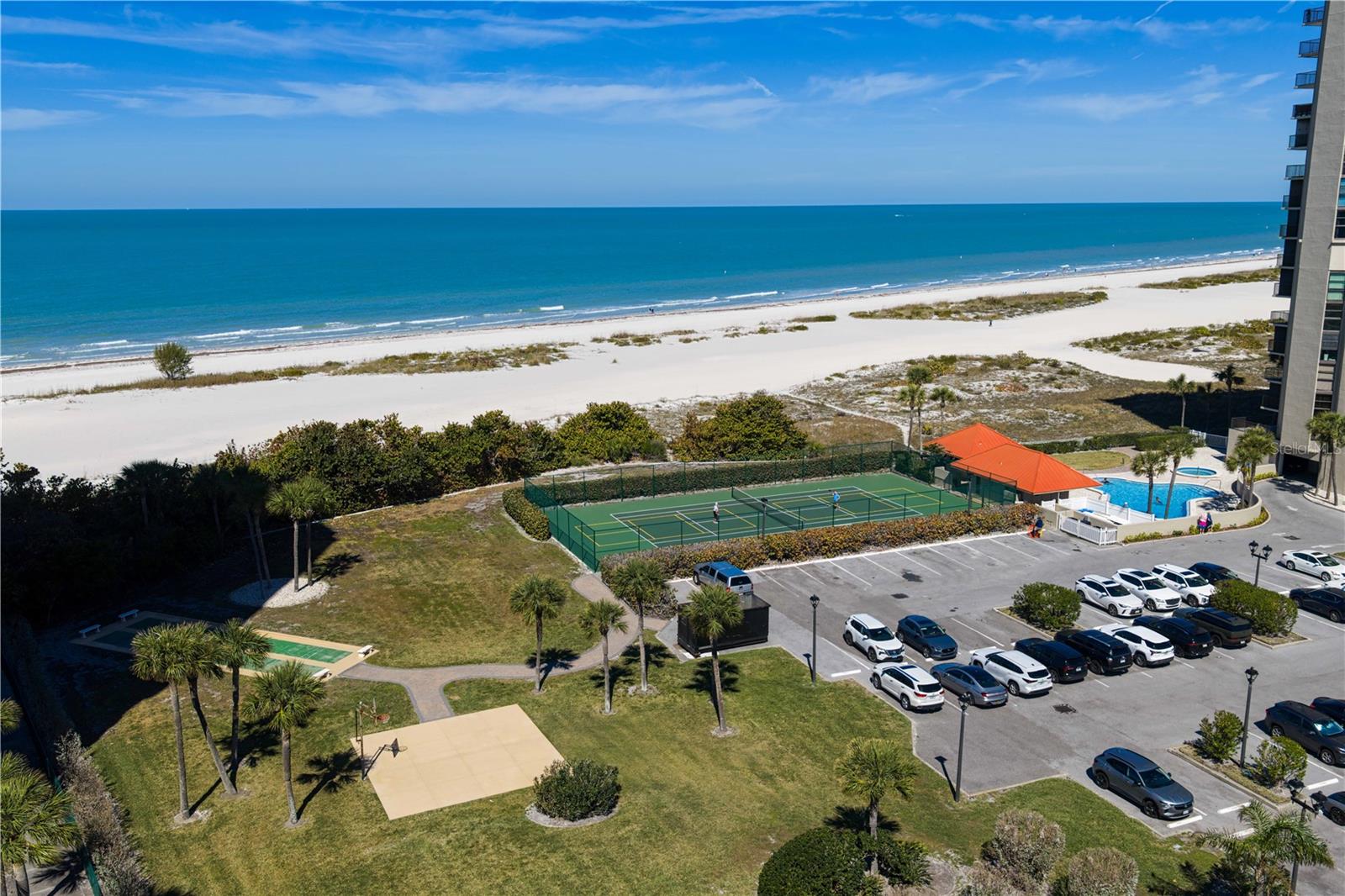 1290 Gulf Blvd #1002 Property Photo 42