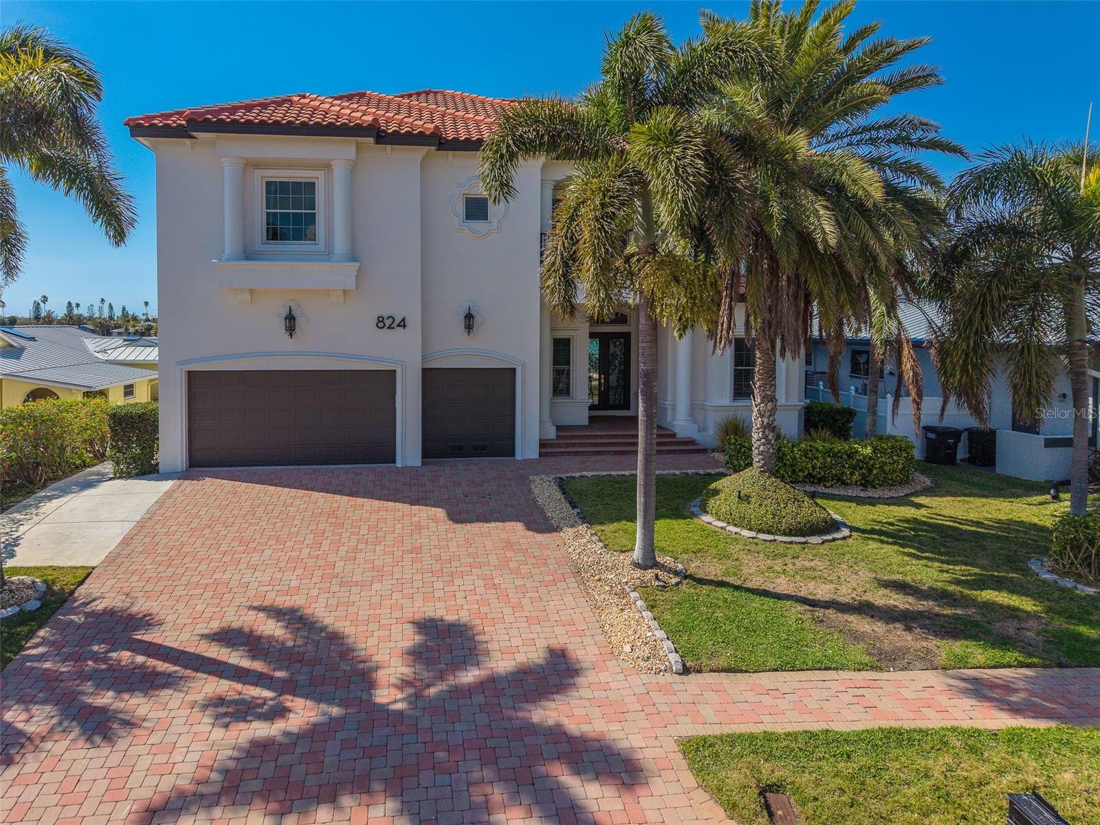 824 Island Way Property Photo
