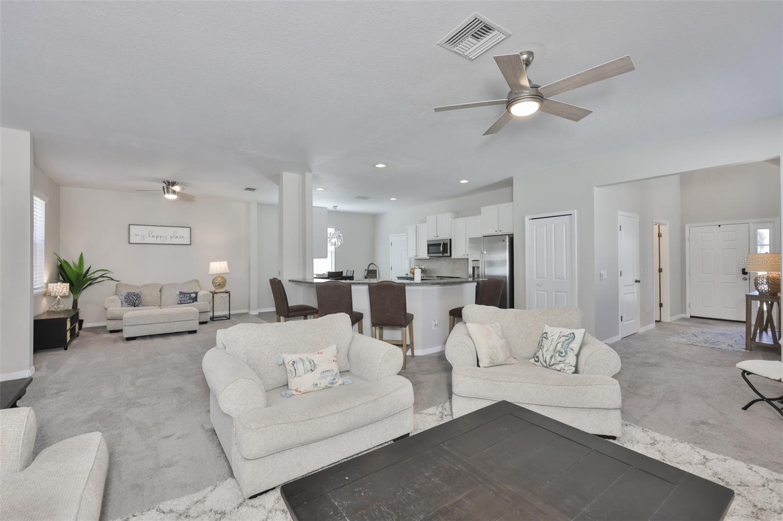 1609 Bonita Bluff Ct Property Photo 2