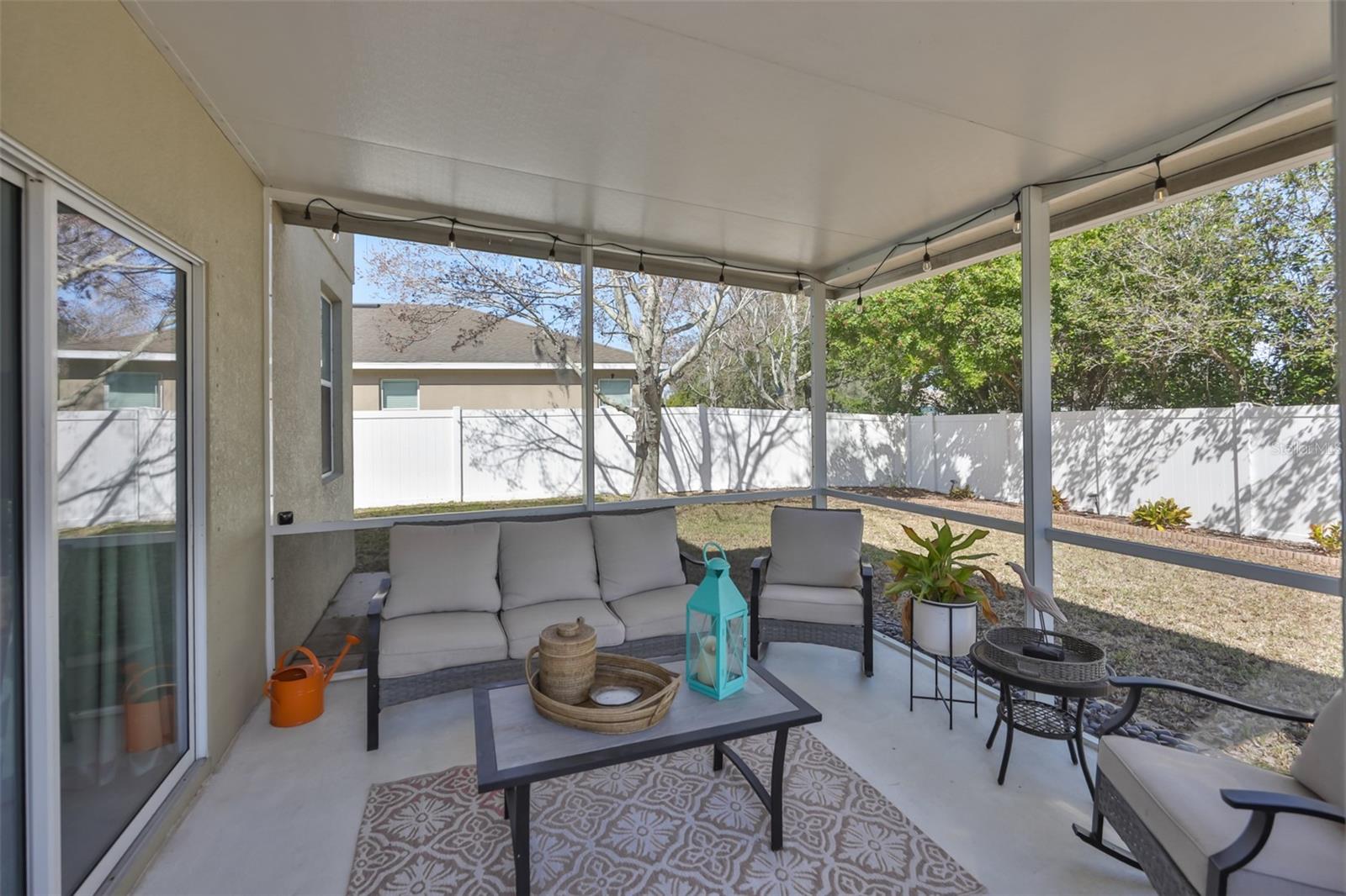 1609 Bonita Bluff Ct Property Photo 4
