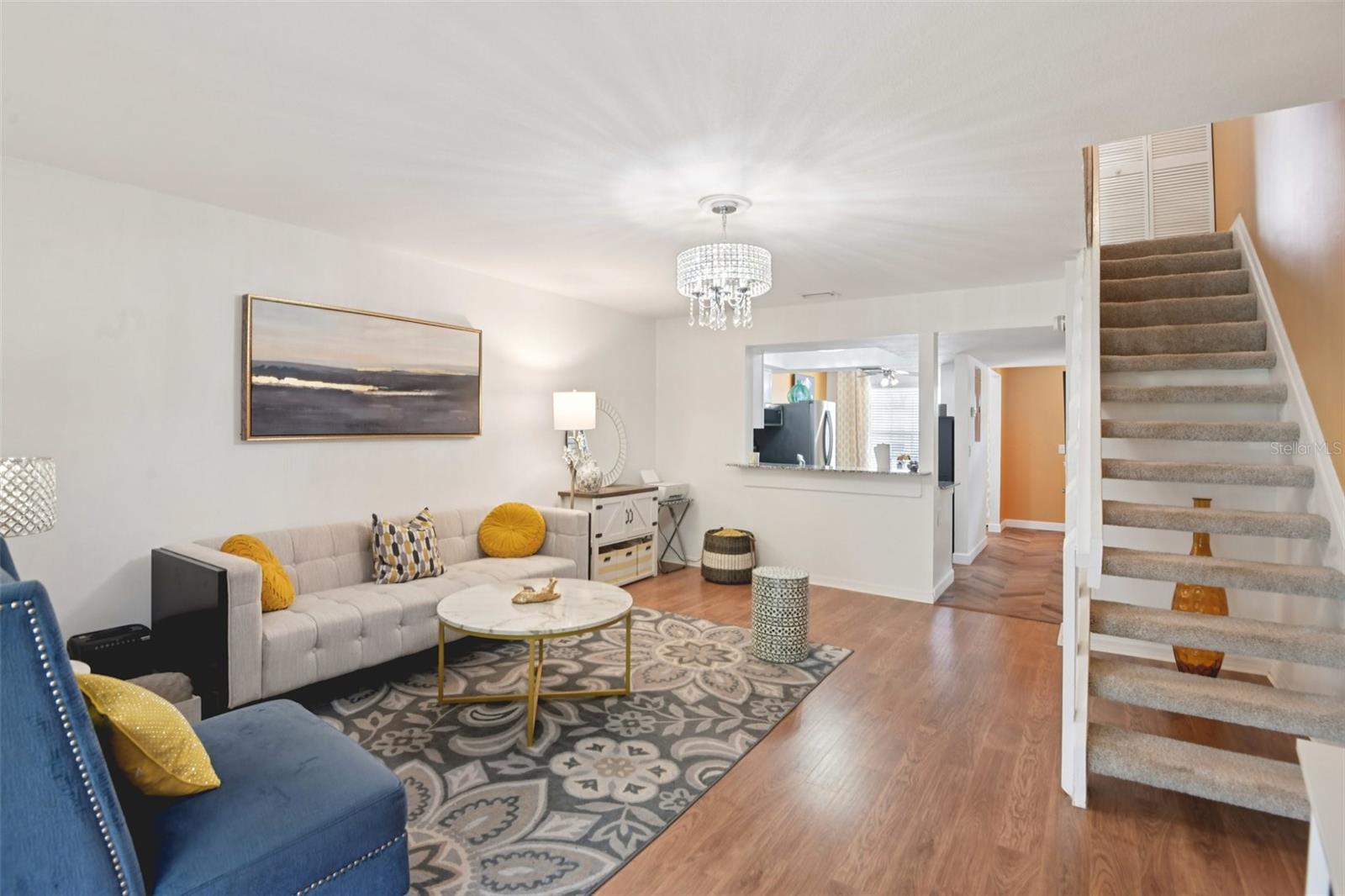 14019 Notreville Way Property Photo 6