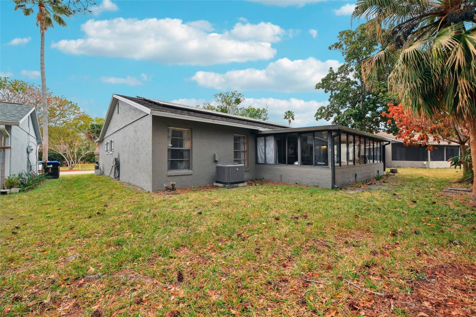 10407 Larissa St Property Photo 19