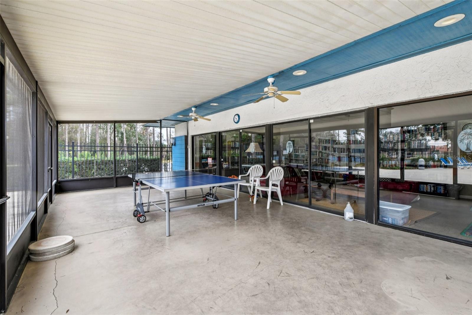 10407 Larissa St Property Photo 21