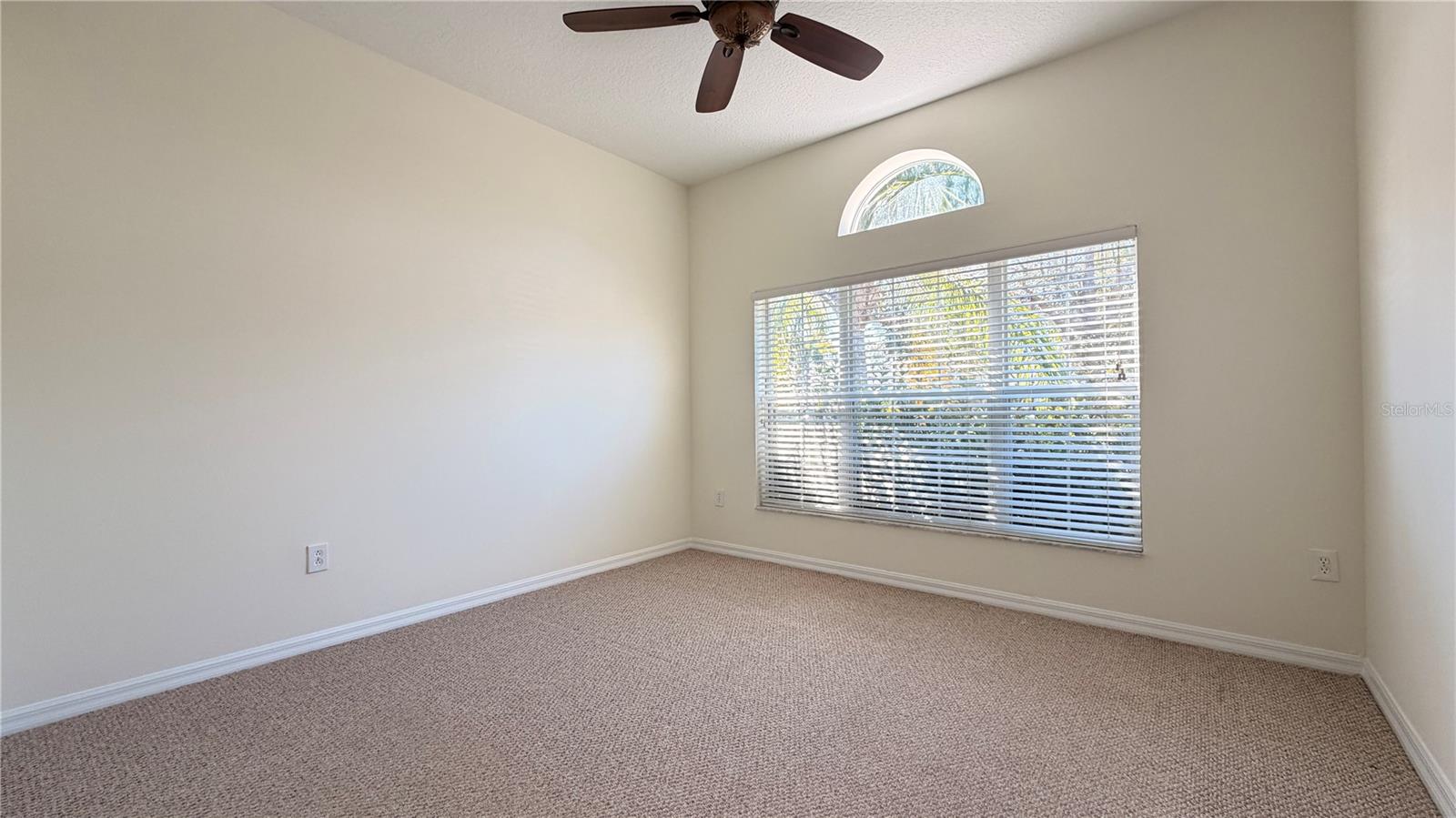 1643 Bonita Bluff Ct Property Photo 7