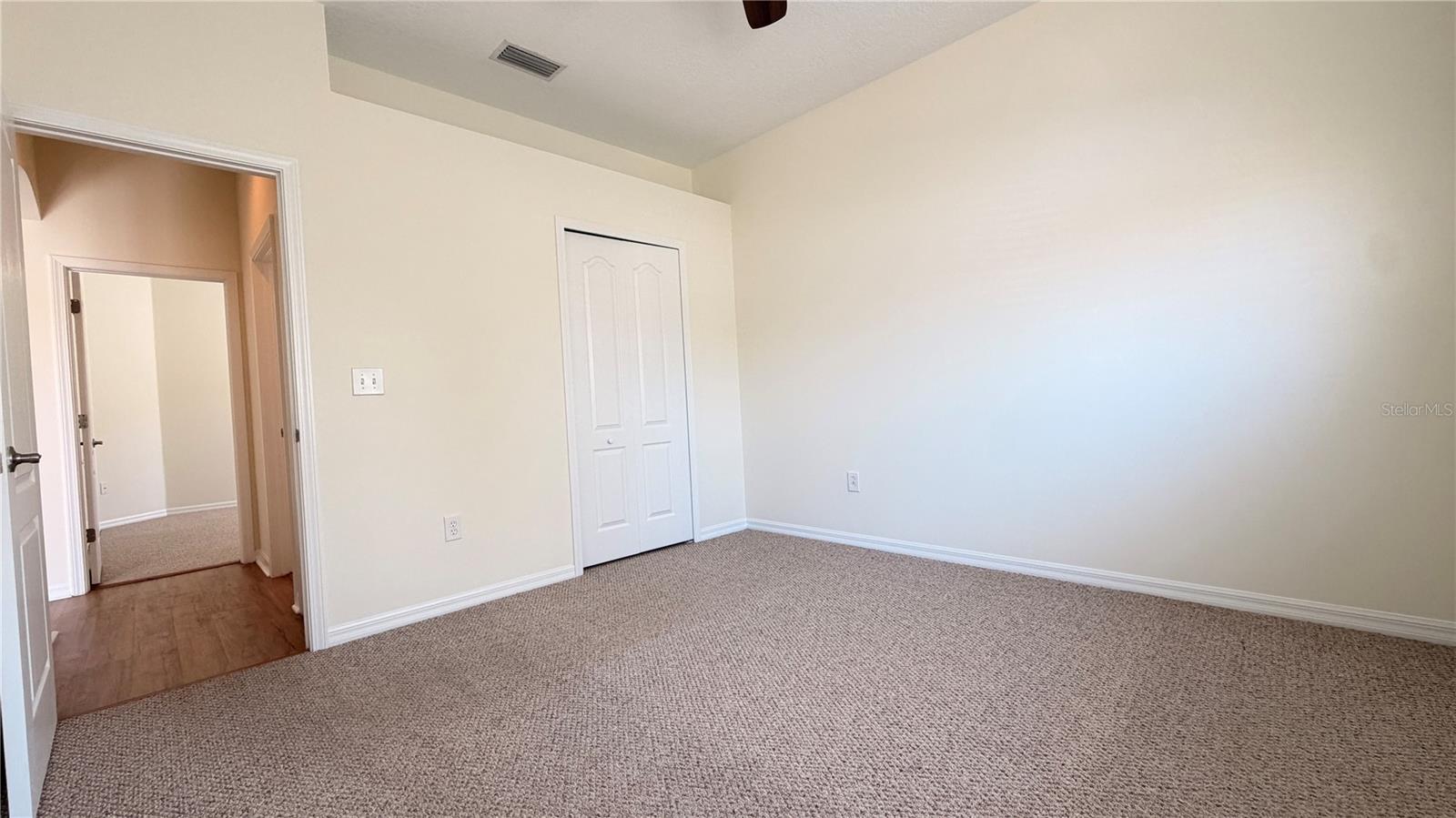 1643 Bonita Bluff Ct Property Photo 8