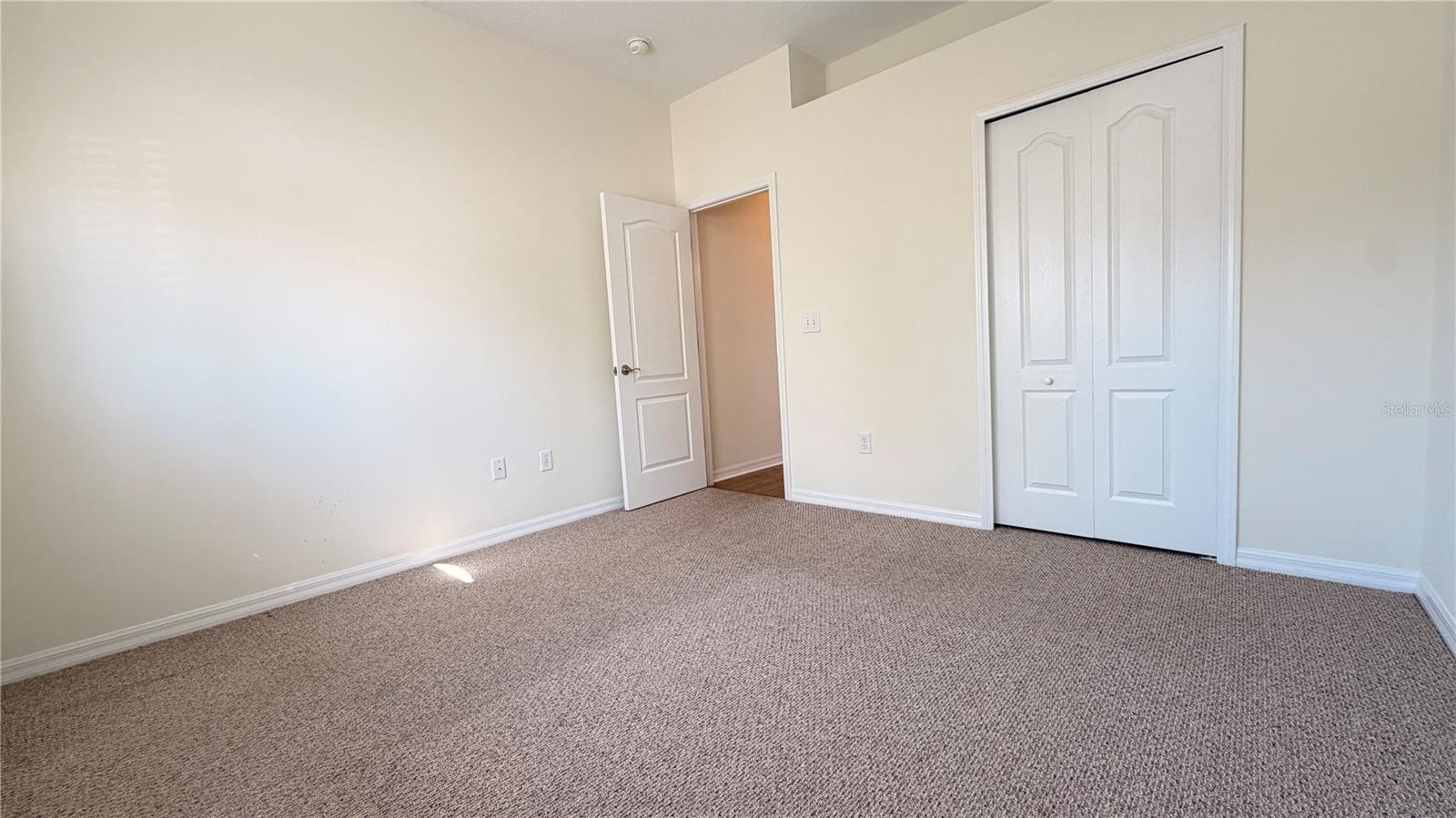 1643 Bonita Bluff Ct Property Photo 9