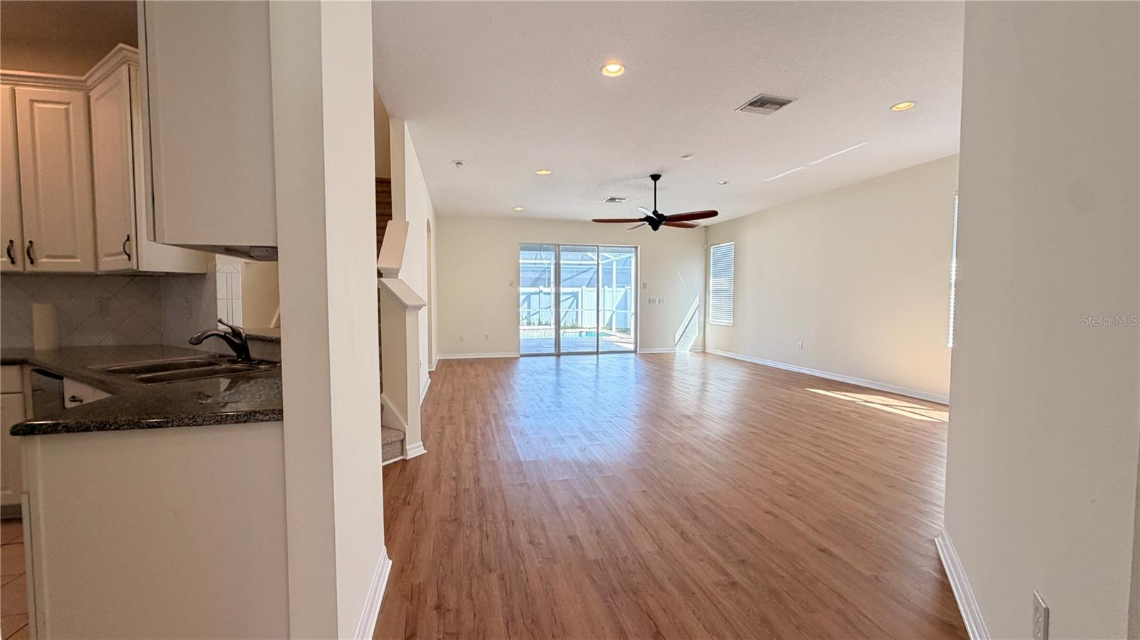 1643 Bonita Bluff Ct Property Photo 10