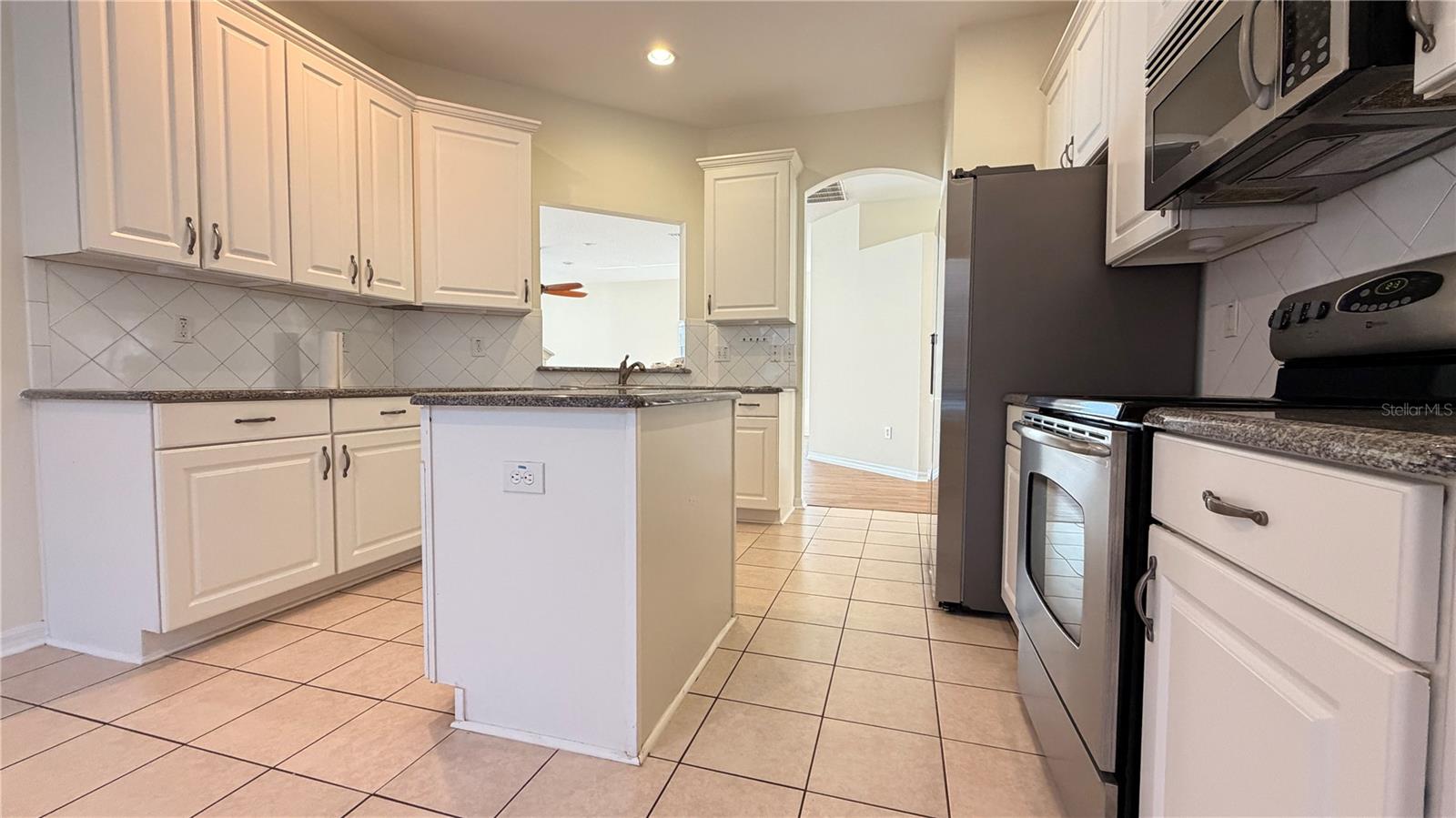 1643 Bonita Bluff Ct Property Photo 15