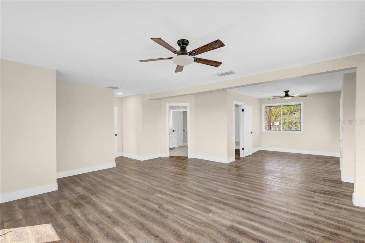 2201 Riverview Blvd Property Photo 34