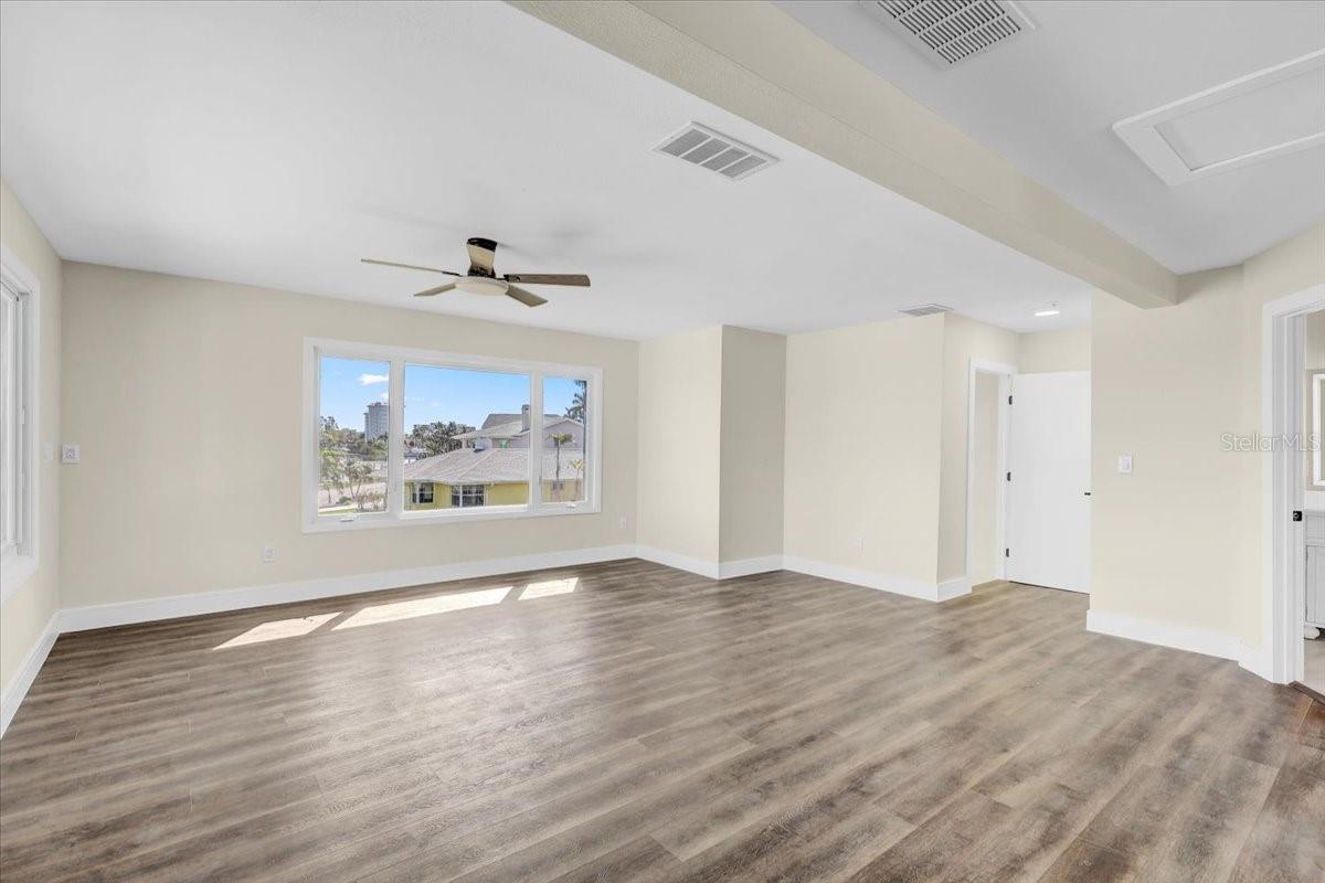 2201 Riverview Blvd Property Photo 35