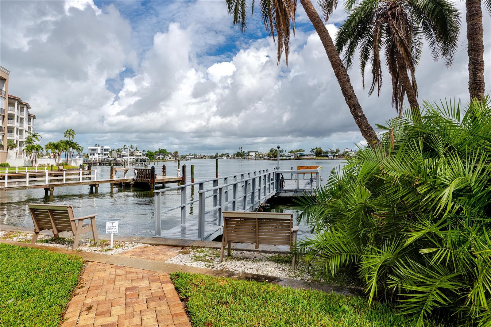 282 Treasure Island Cswy #12 Property Photo 37