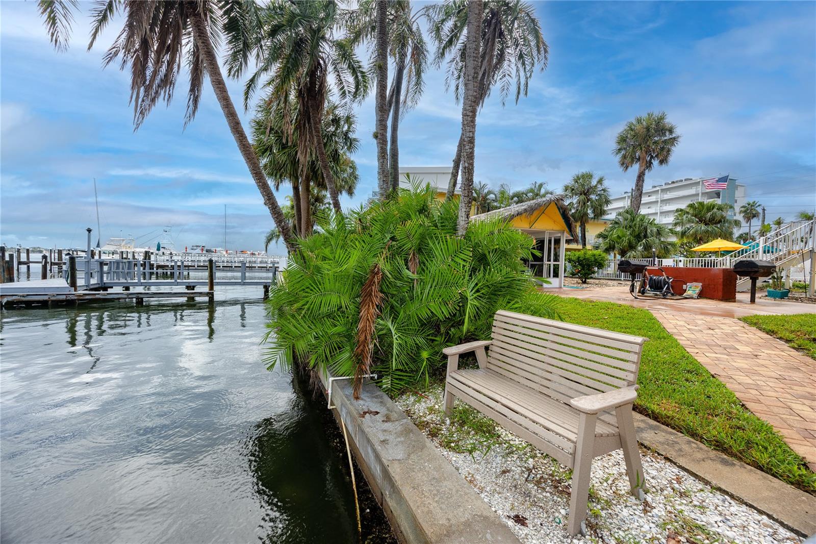282 Treasure Island Cswy #12 Property Photo 38