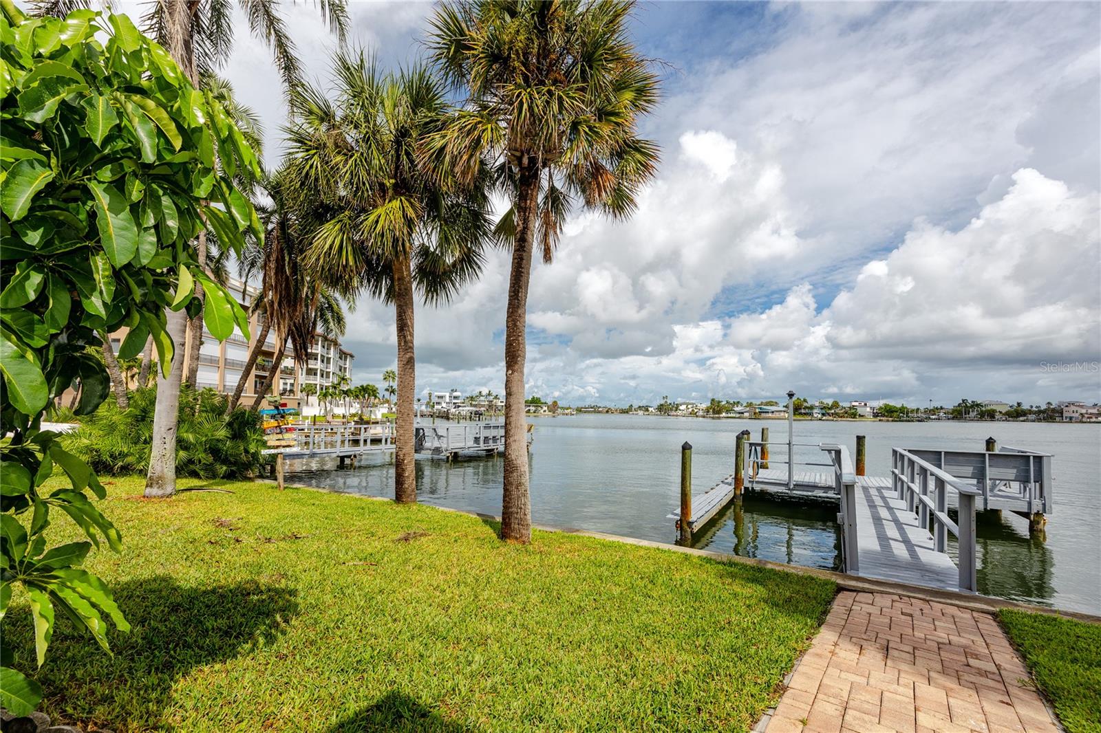 282 Treasure Island Cswy #12 Property Photo 44