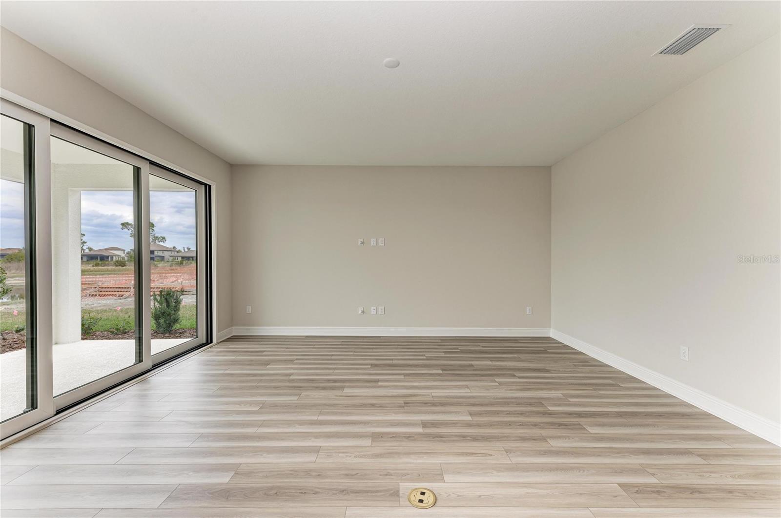 13718 Heartwood Way Property Photo 18
