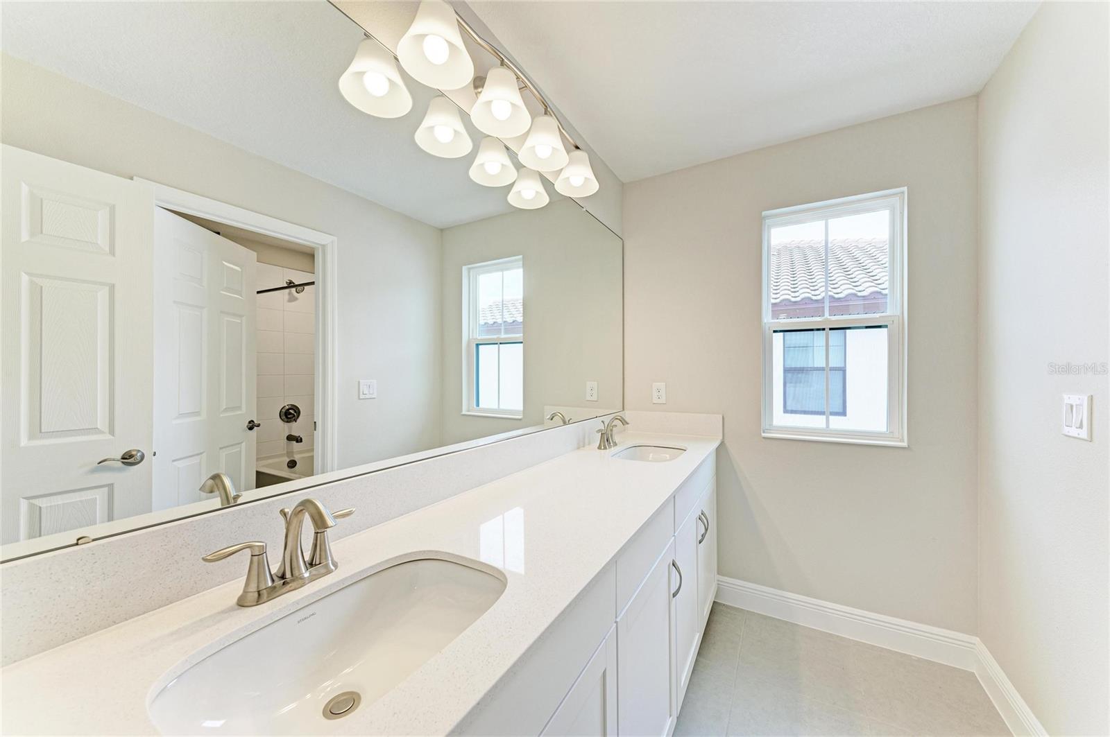 13718 Heartwood Way Property Photo 31