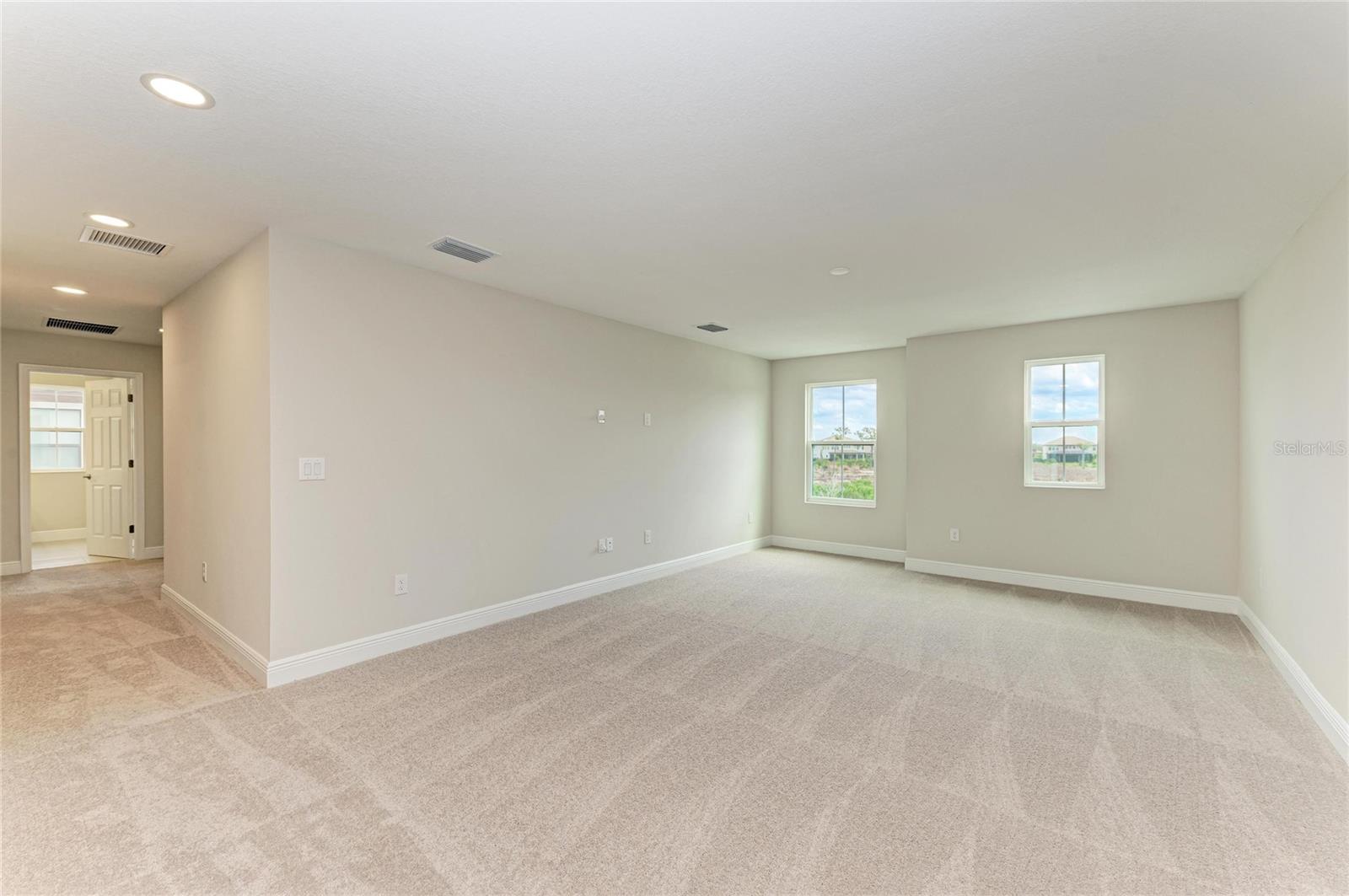 13718 Heartwood Way Property Photo 36