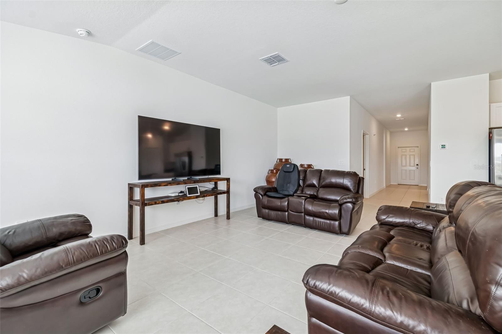 4530 Cozy Condor Ct Property Photo 8