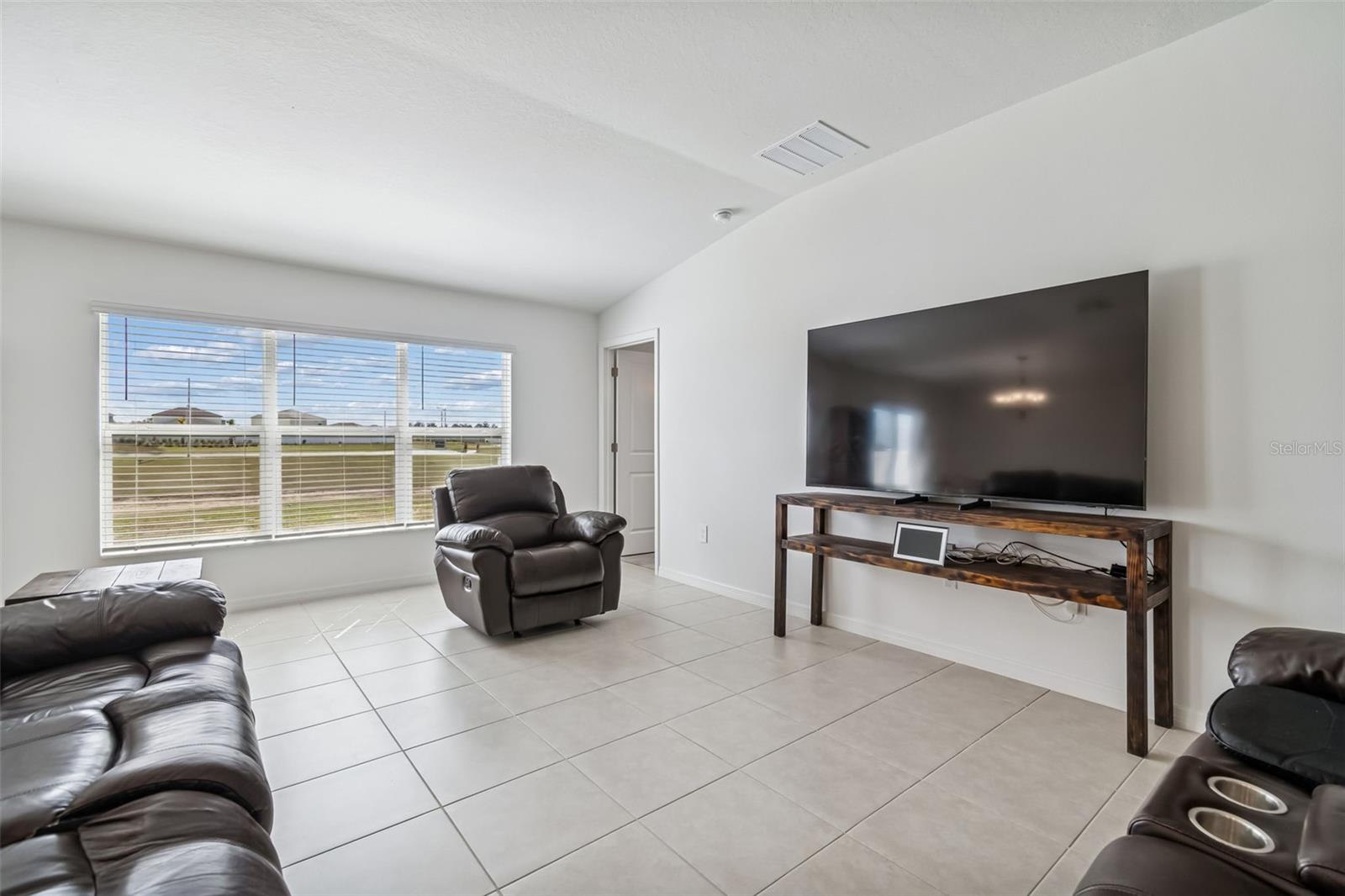 4530 Cozy Condor Ct Property Photo 10
