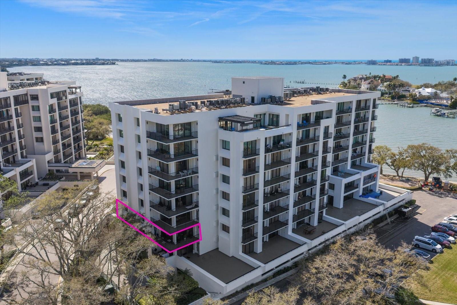 8 BELLEVIEW BLVD #203 Property Photo 1