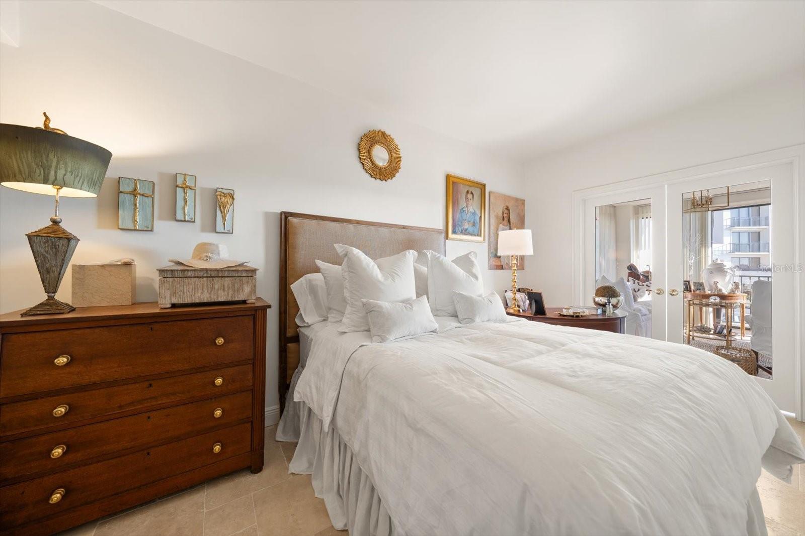8 Belleview Blvd #203 Property Photo 37
