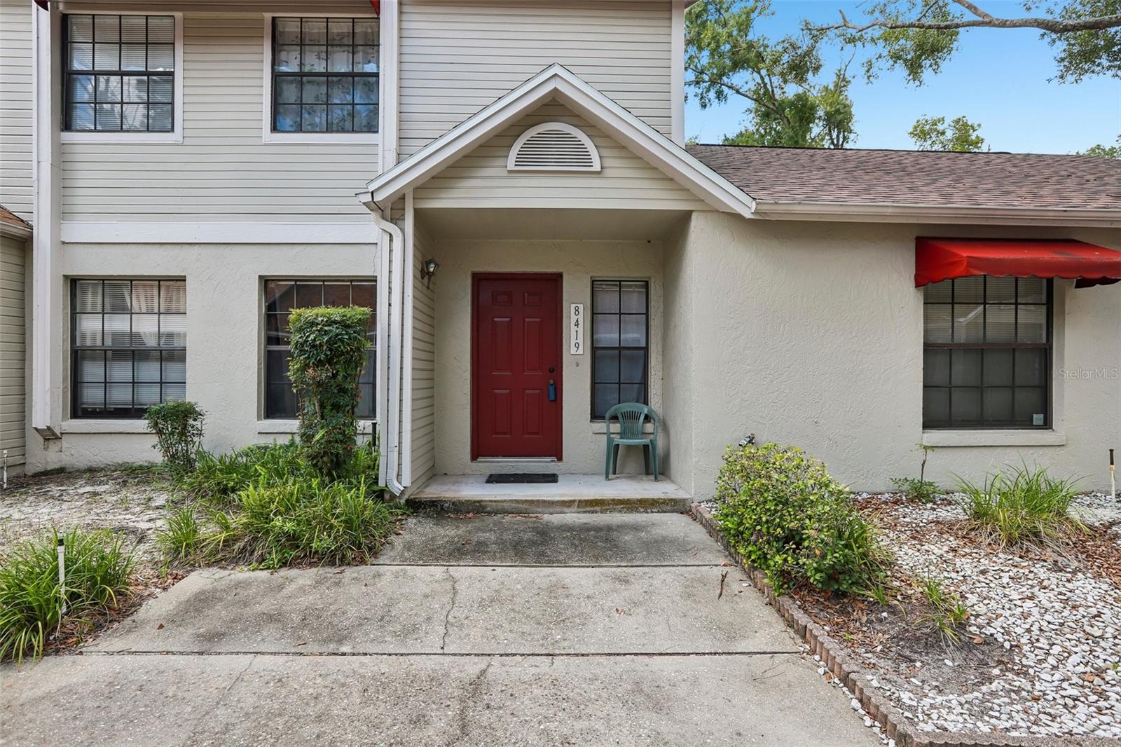 8419 Laurelon Pl Property Photo 5