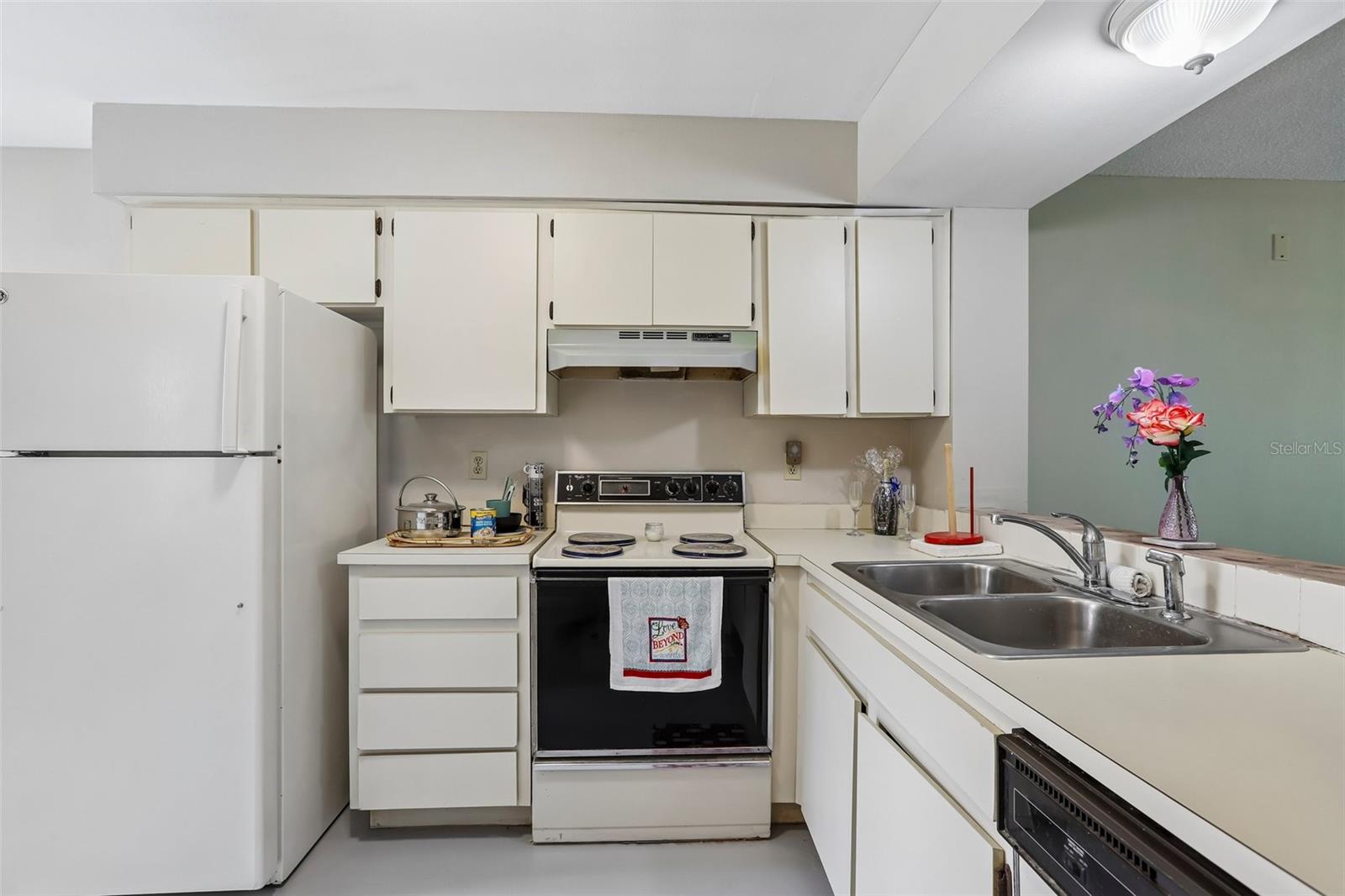 8419 Laurelon Pl Property Photo 23