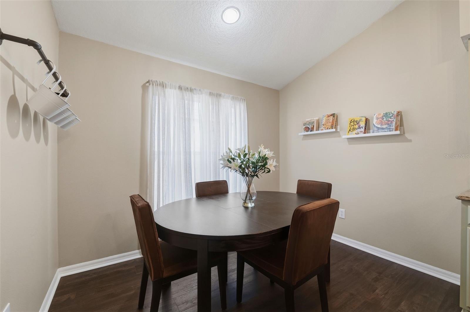 16810 Taylow Way Property Photo 7