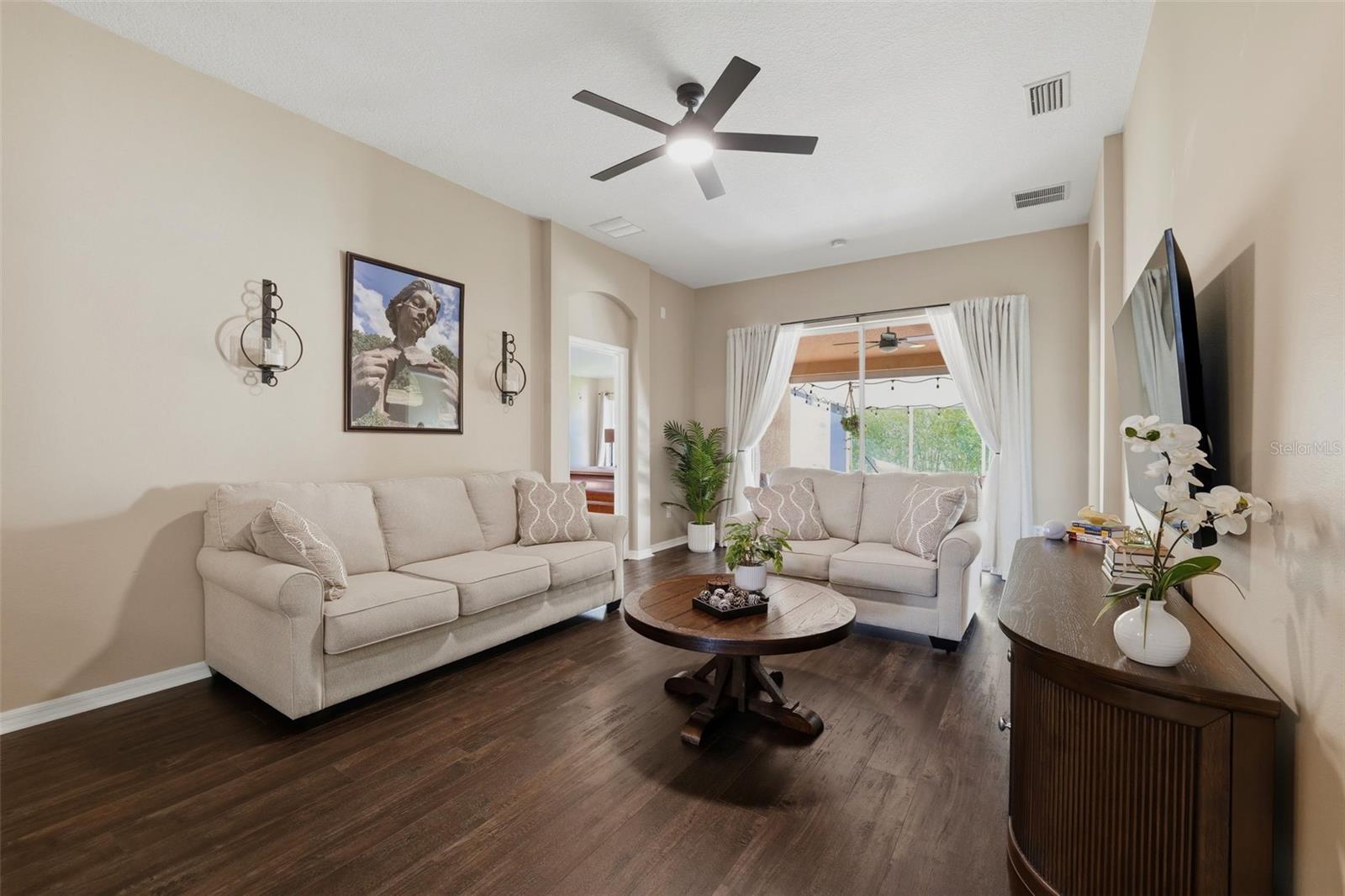 16810 Taylow Way Property Photo 10