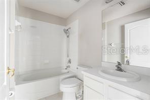 10039 Creek Bluff Dr Property Photo 13