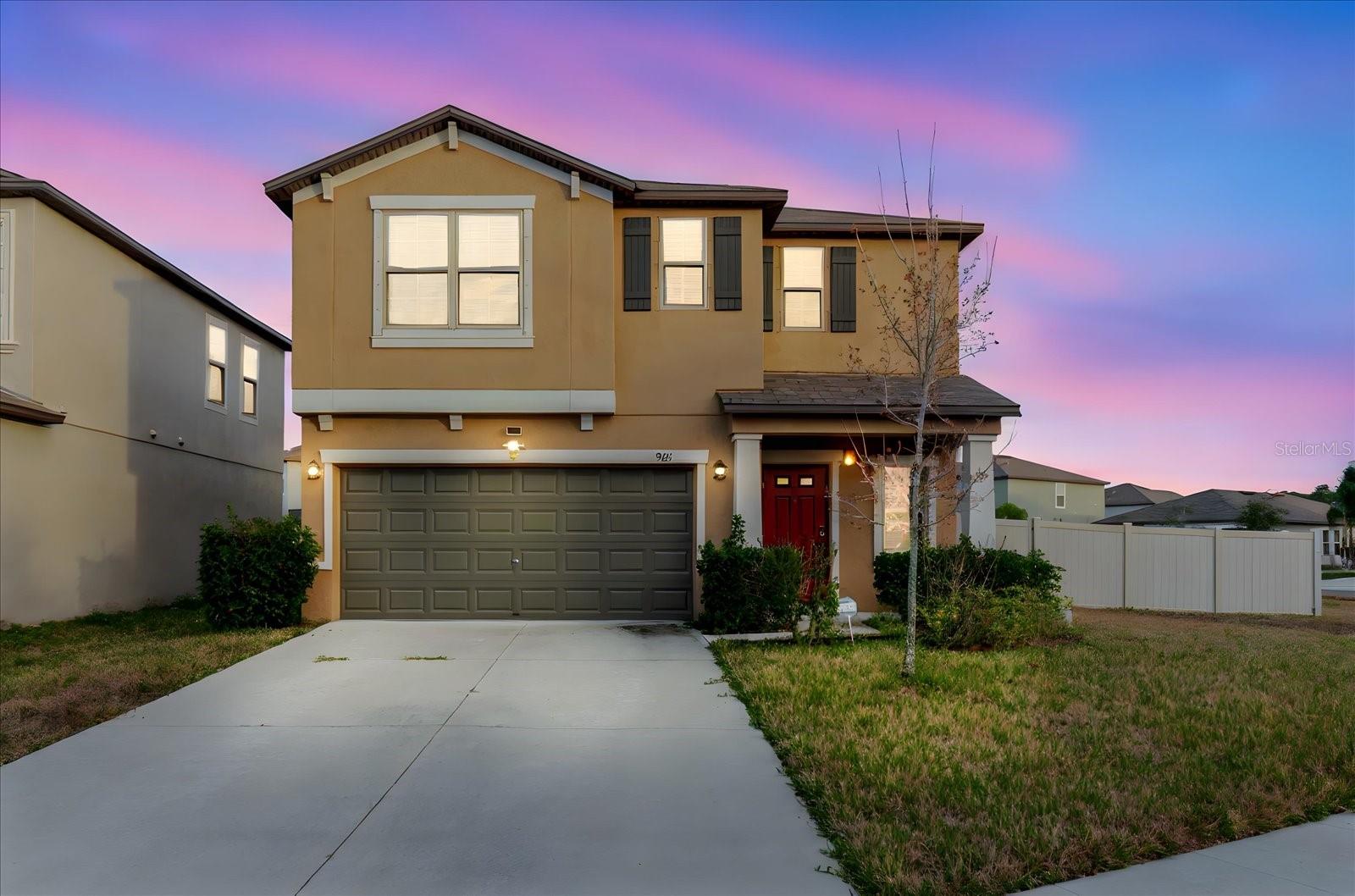 9411 LEMON DROP LOOP Property Photo 1