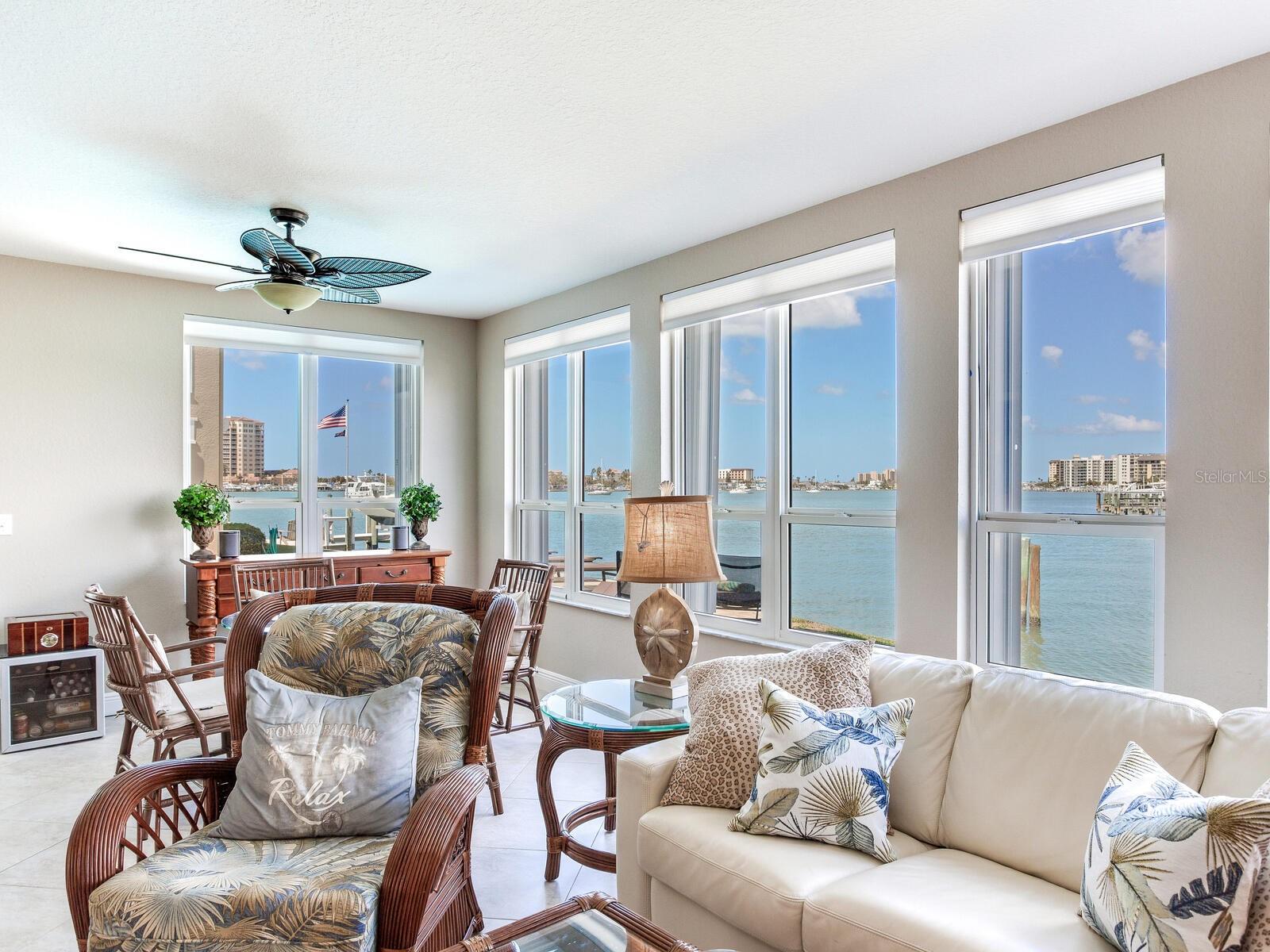 210 Dolphin Pt #b Property Photo 17