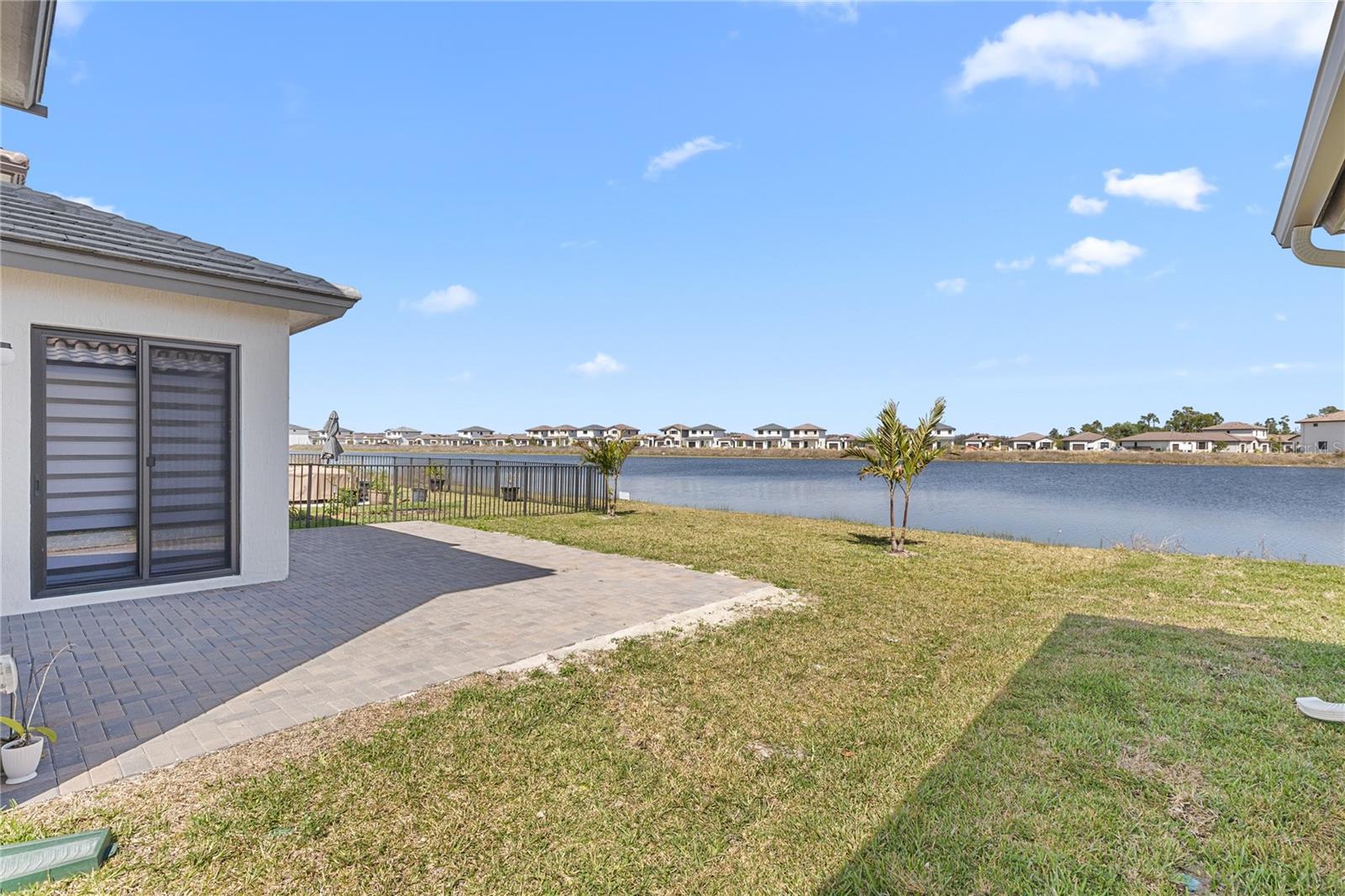 TB8482448 Property Photo 6
