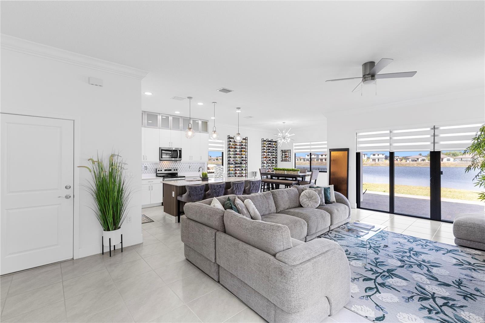 TB8482448 Property Photo 9