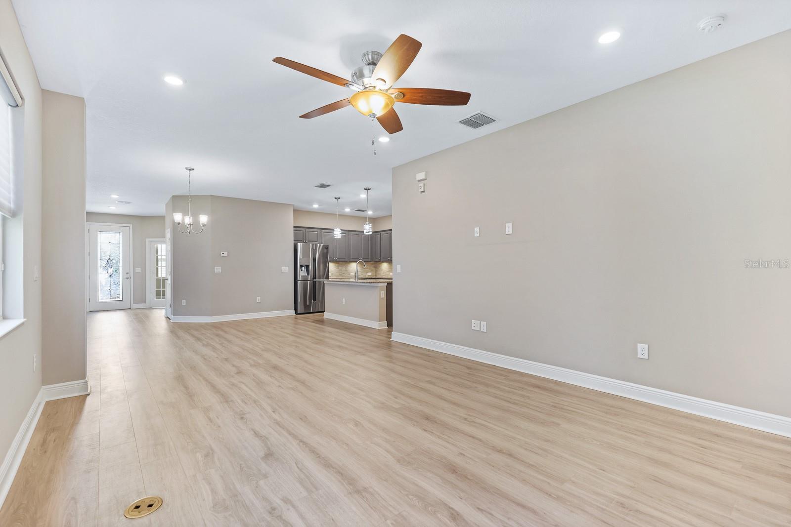 13892 Kingfisher Glen Dr Property Photo 11