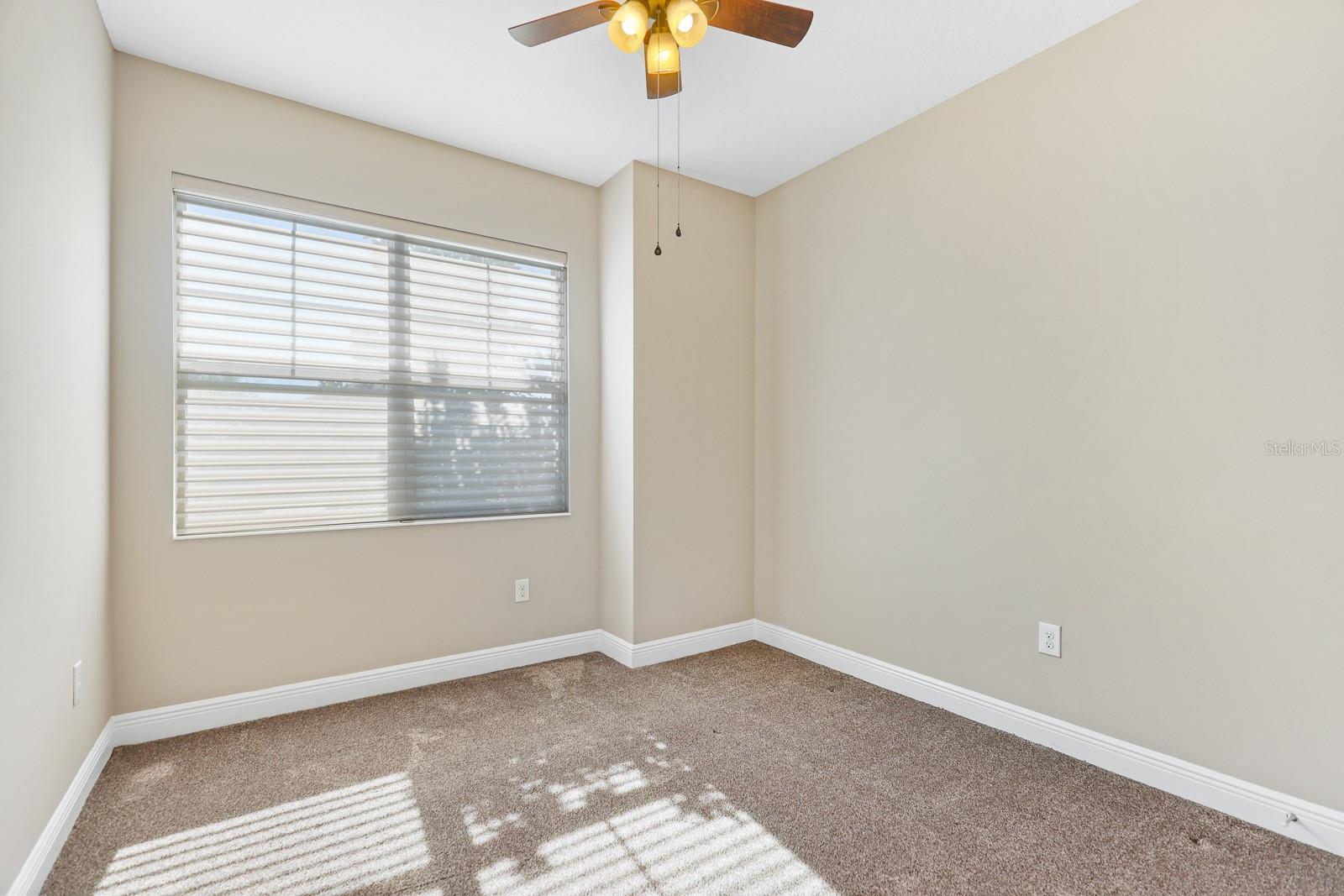 13892 Kingfisher Glen Dr Property Photo 23
