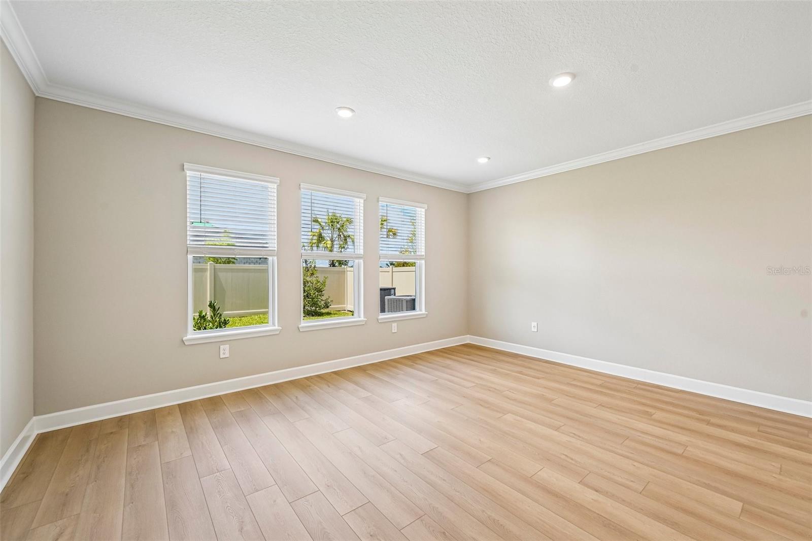 14223 Sawmill St Property Photo 5