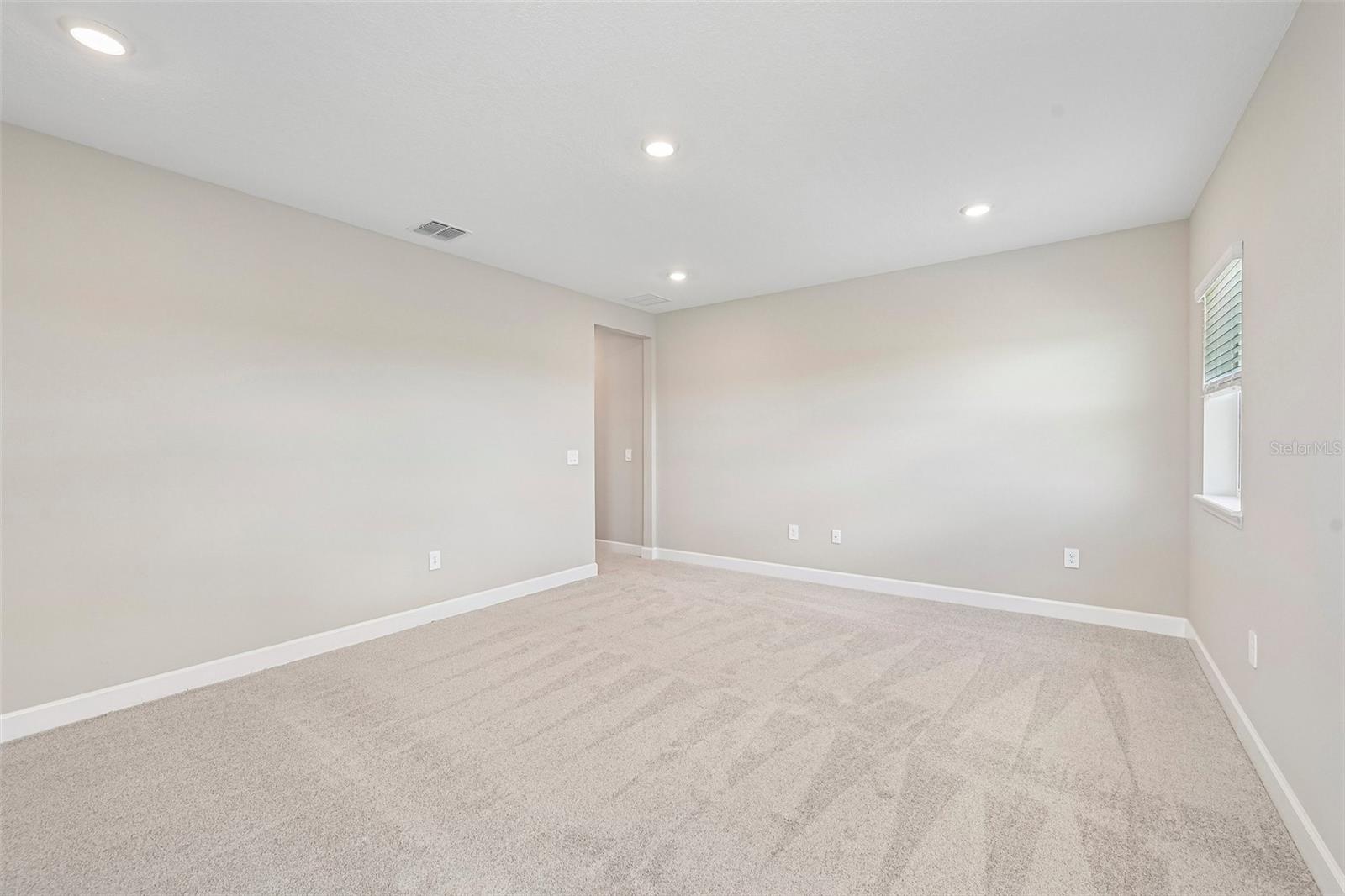 14223 Sawmill St Property Photo 33