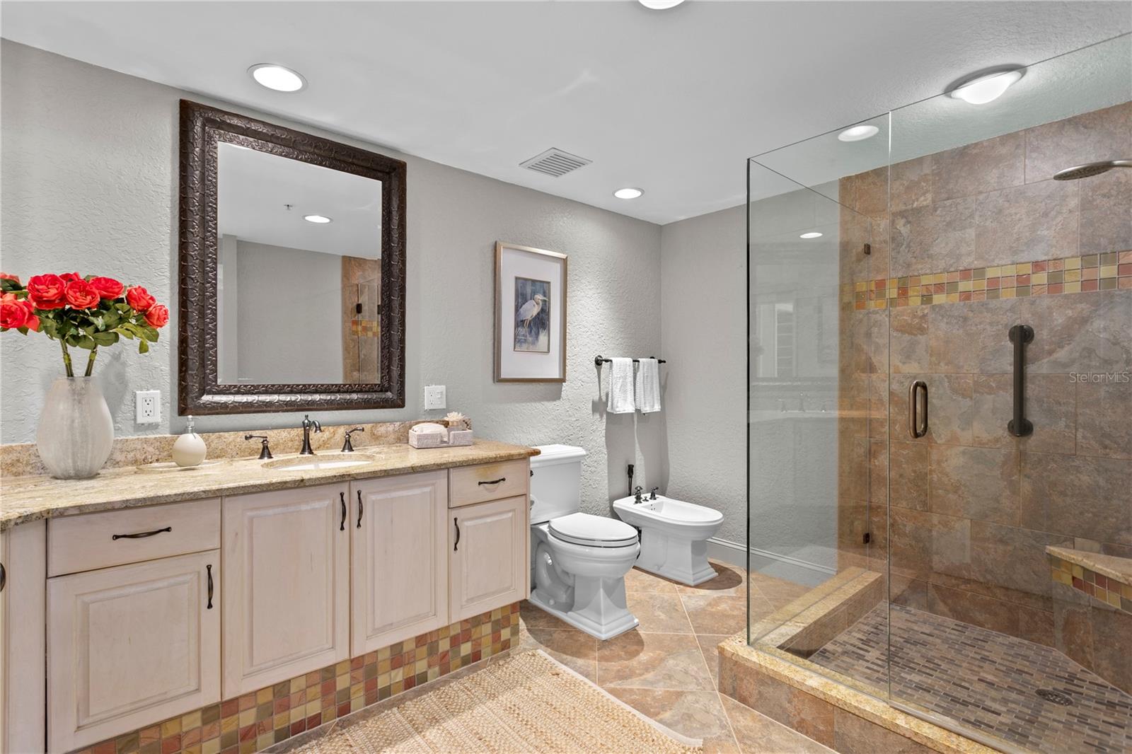 4717 Dolphin Cay Ln S #507 Property Photo 26