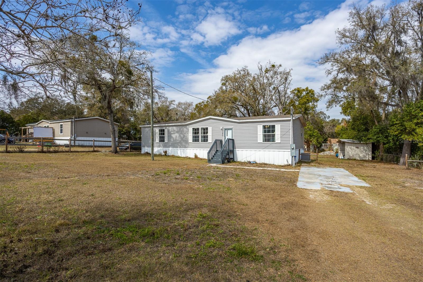 40545 Stewart Rd Property Photo 1