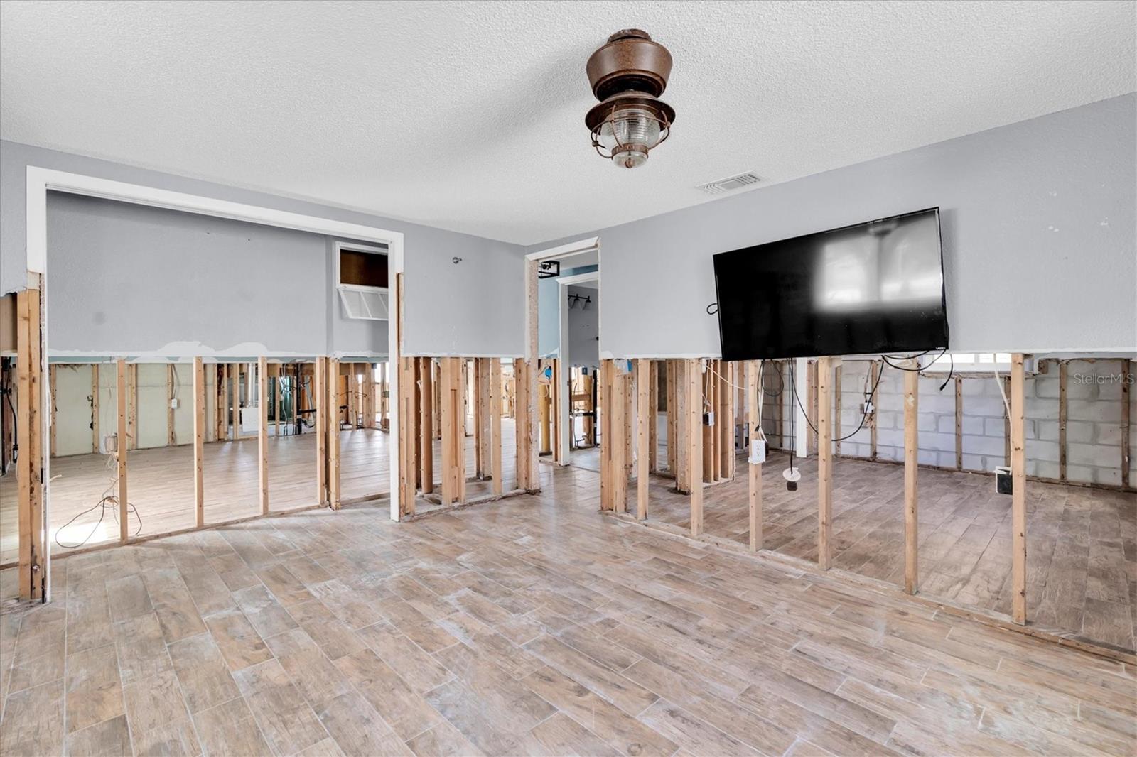 5603 Quist Dr Property Photo 12