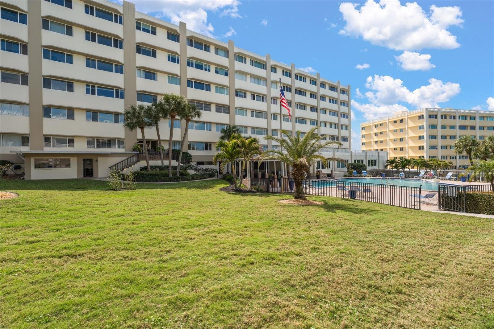 100 Bluff View Dr #114a Property Photo 48