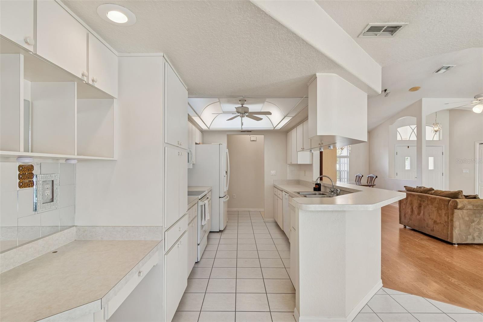 16402 Fringe Tree Dr Property Photo 18