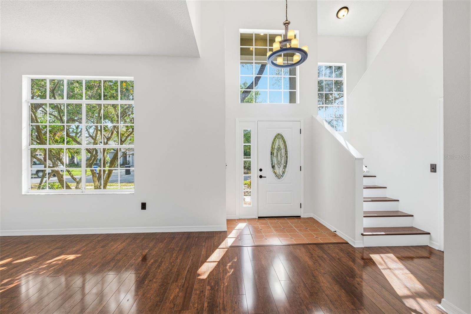 17705 Esprit Dr Property Photo 3