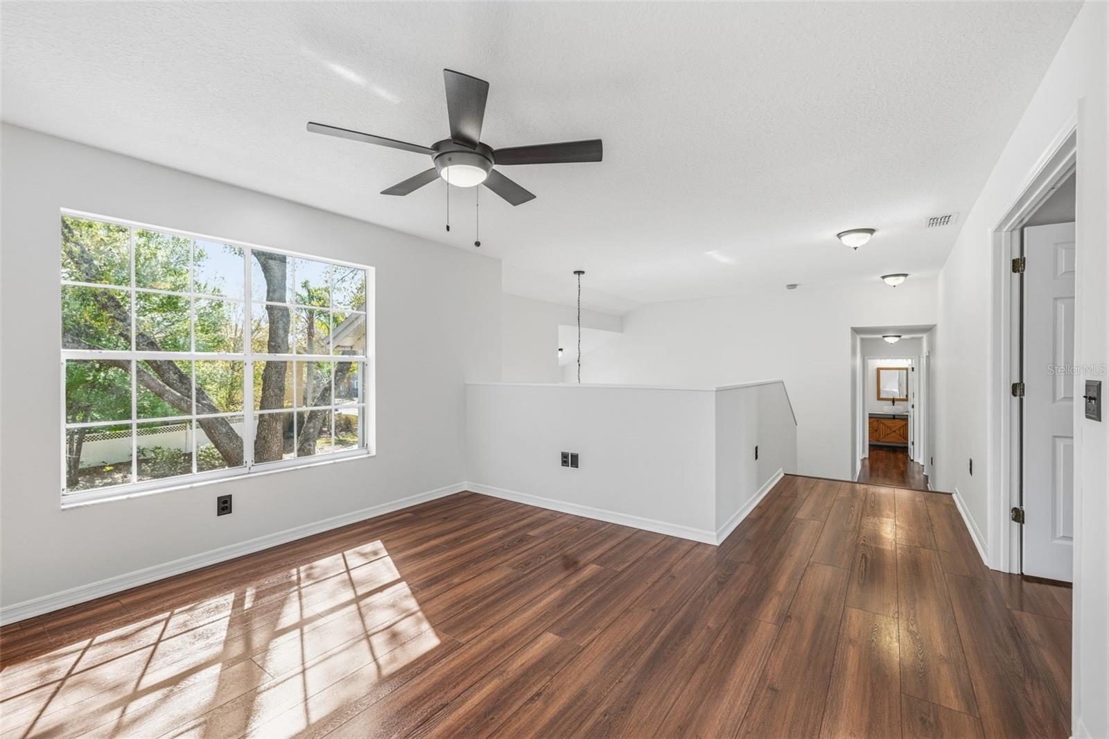 17705 Esprit Dr Property Photo 21
