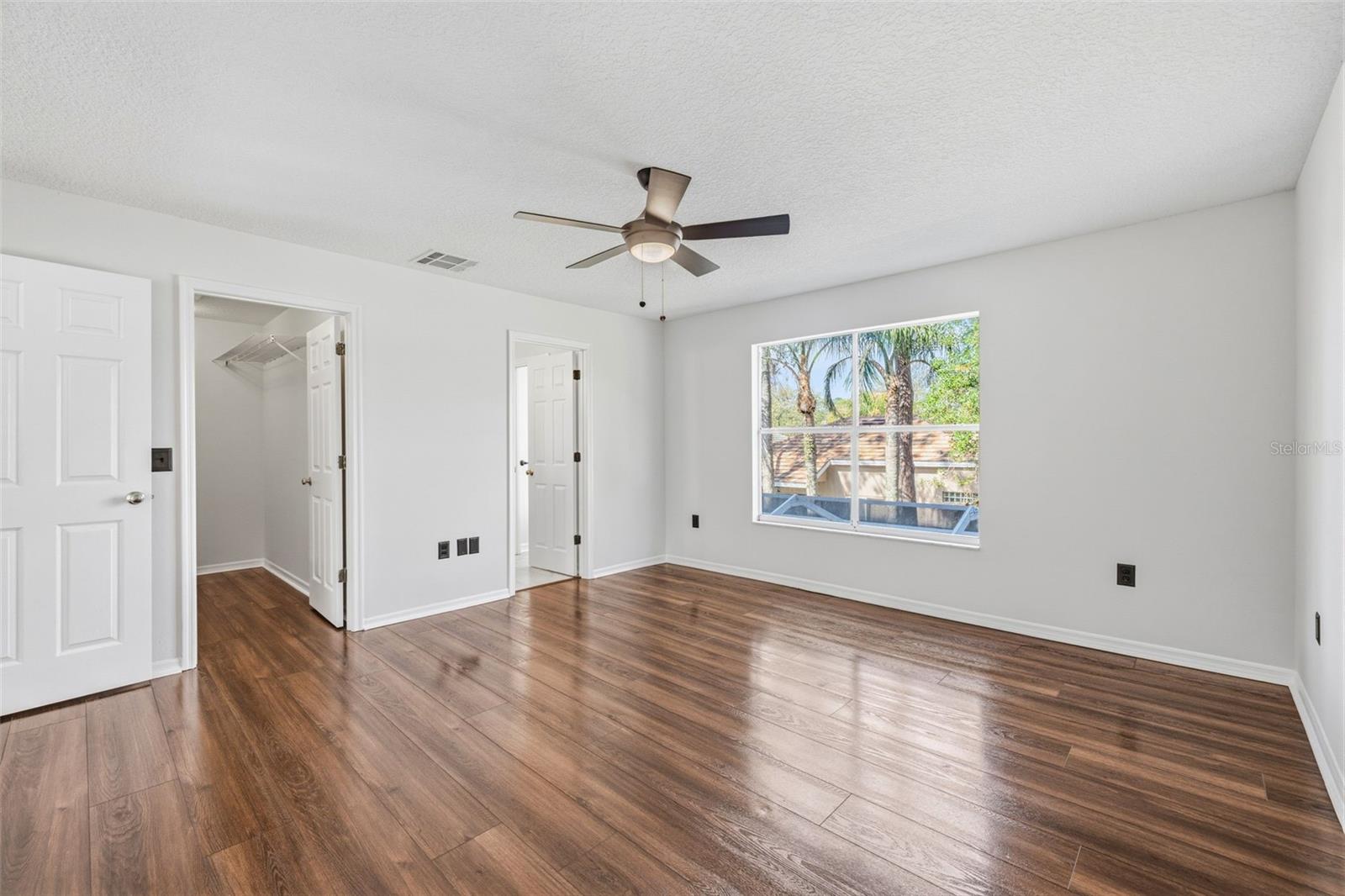 17705 Esprit Dr Property Photo 24