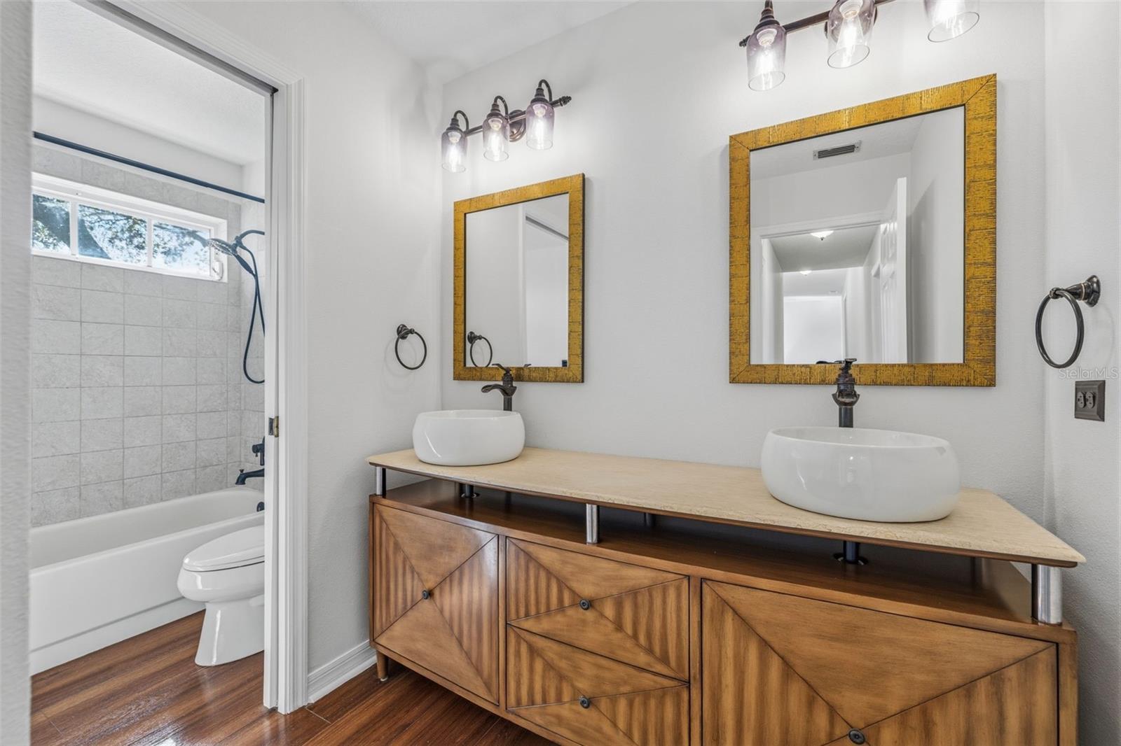 17705 Esprit Dr Property Photo 30